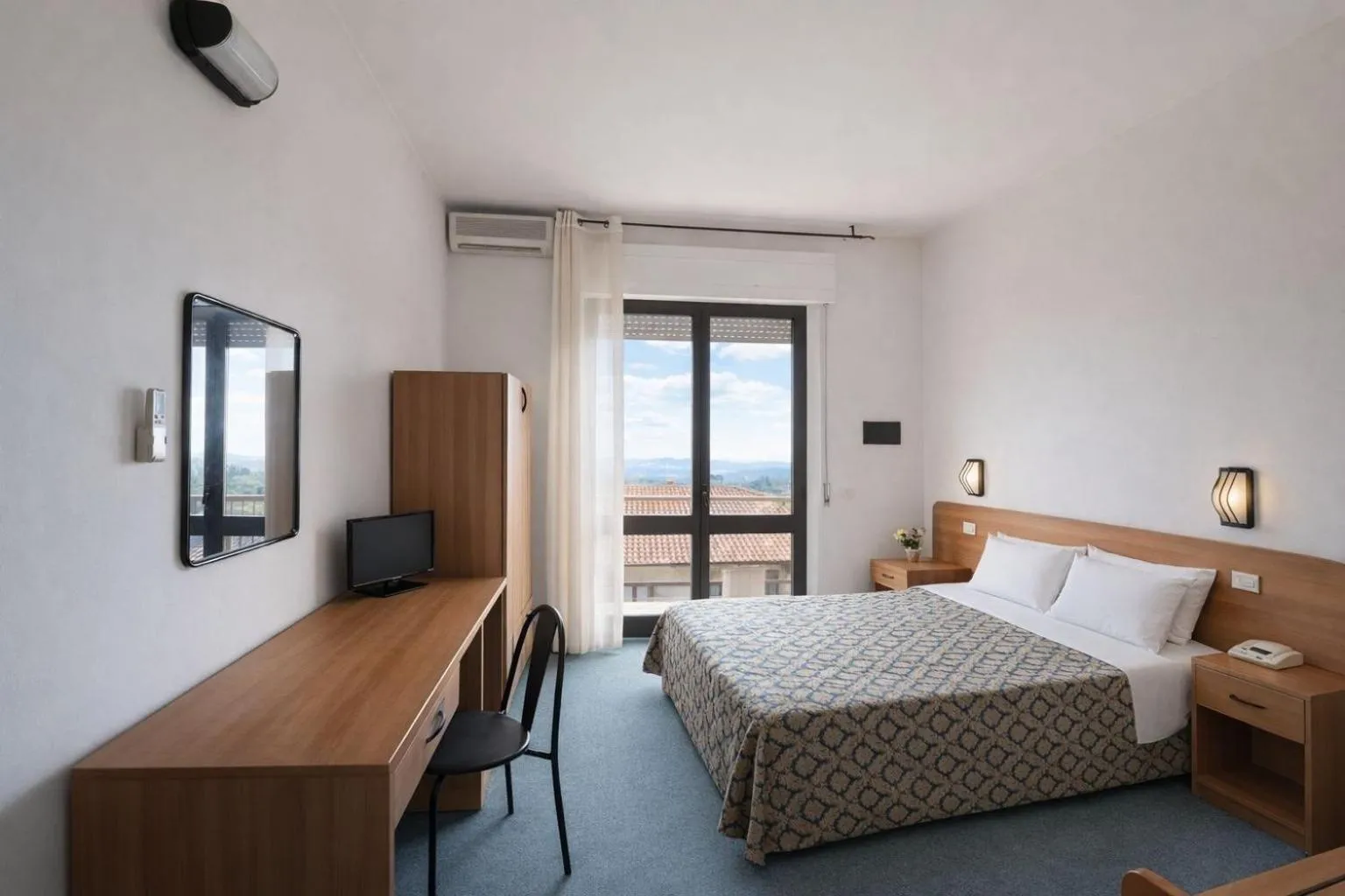 Bed in Hotel Granducato