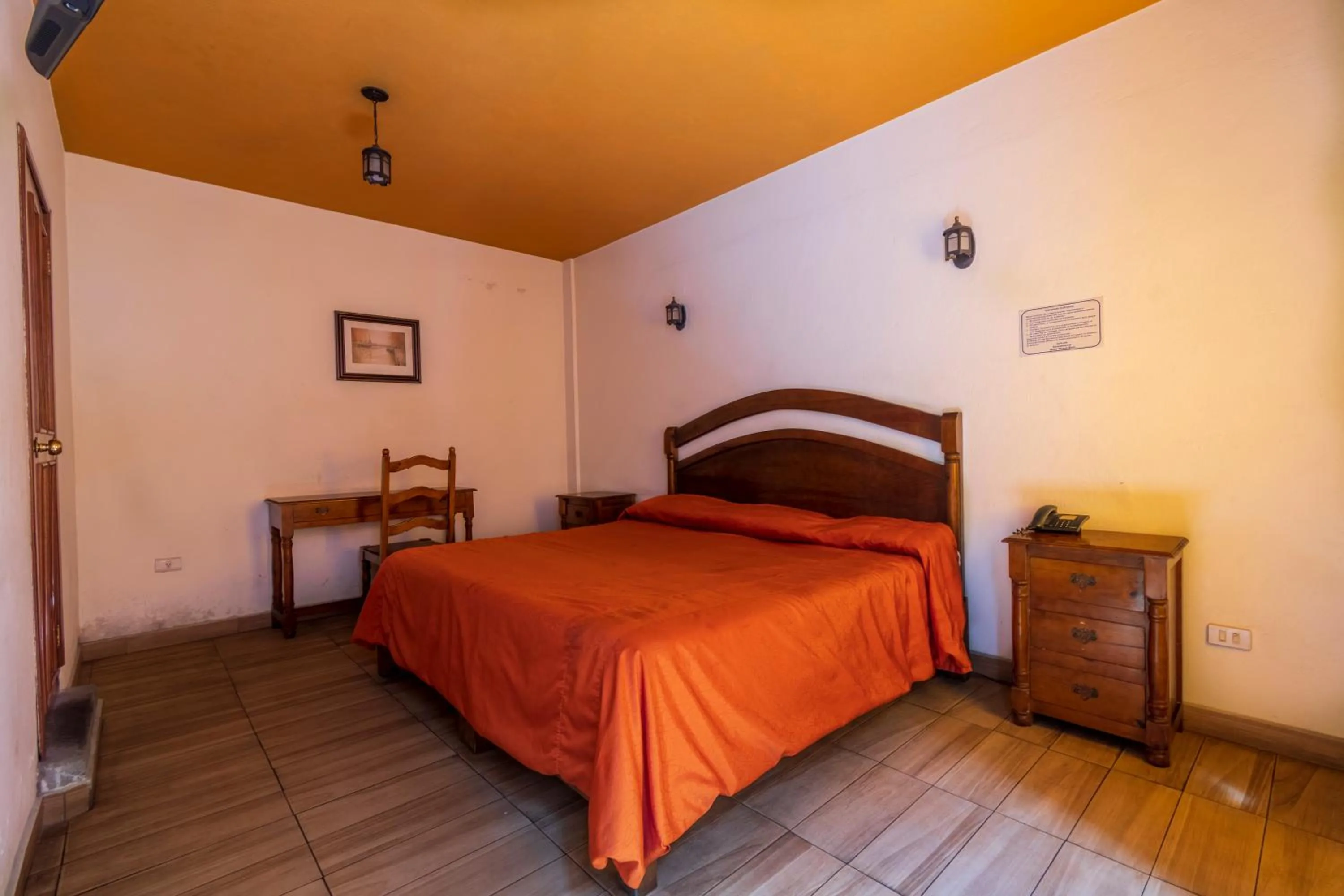 King Room in Mesón Real Hotel & Suites
