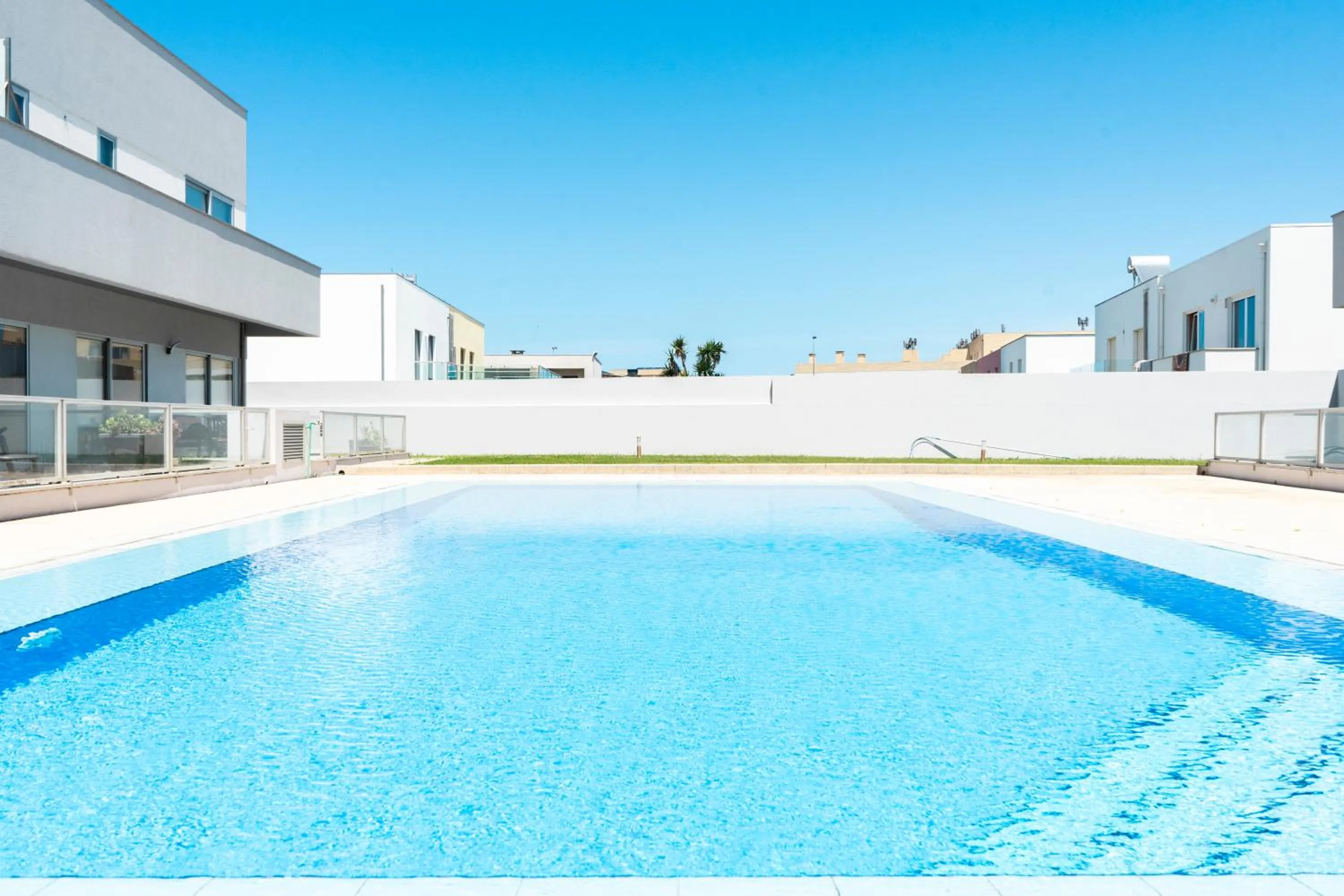 Oporto city and Beach apartment