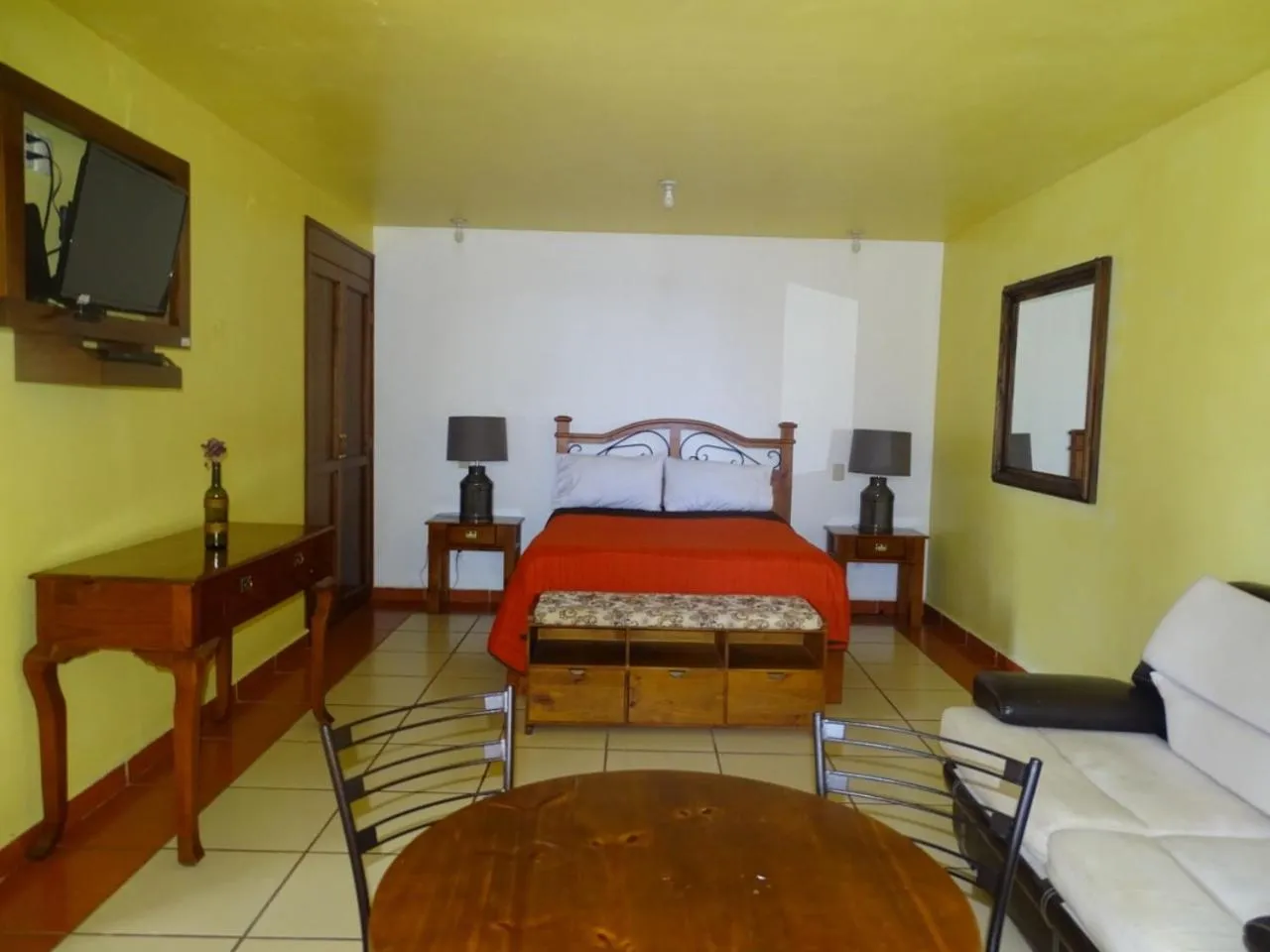 Bed in HOTEL XIADANI Restaurante, Temazcal & Spa