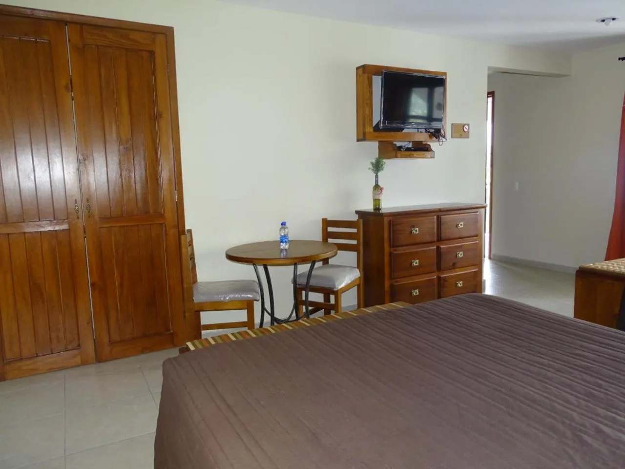 Photo of the whole room, Bed in HOTEL XIADANI Restaurante, Temazcal & Spa