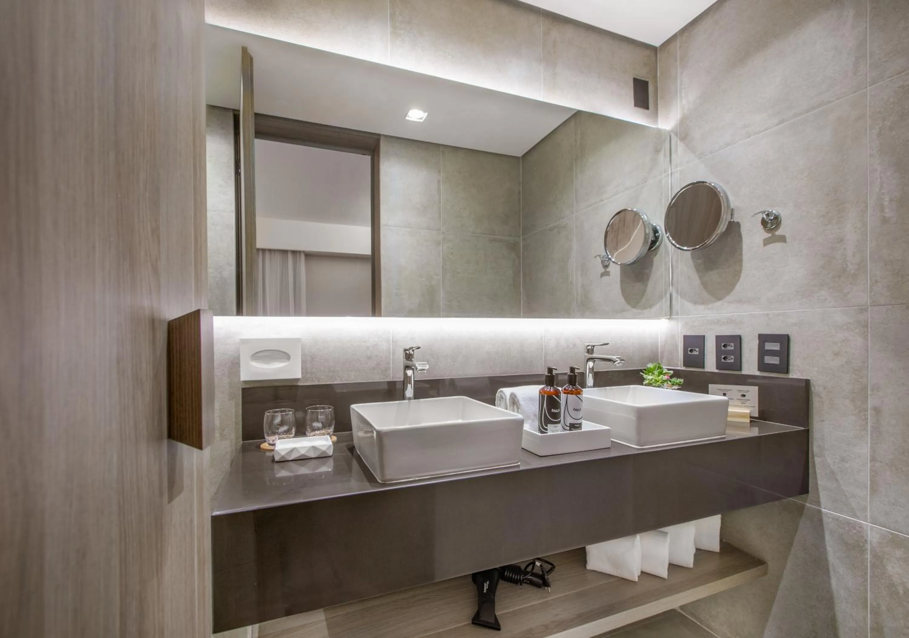 Bathroom in INNSiDE by Meliá São Paulo Higienópolis