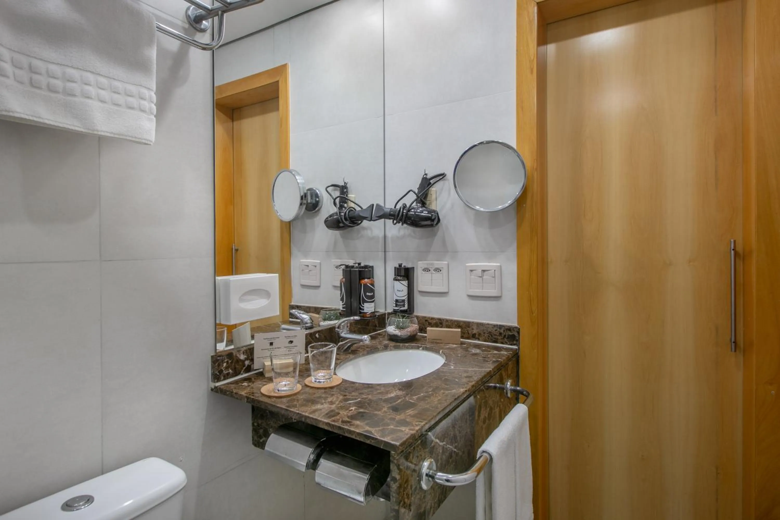 Bathroom in INNSiDE by Meliá São Paulo Higienópolis