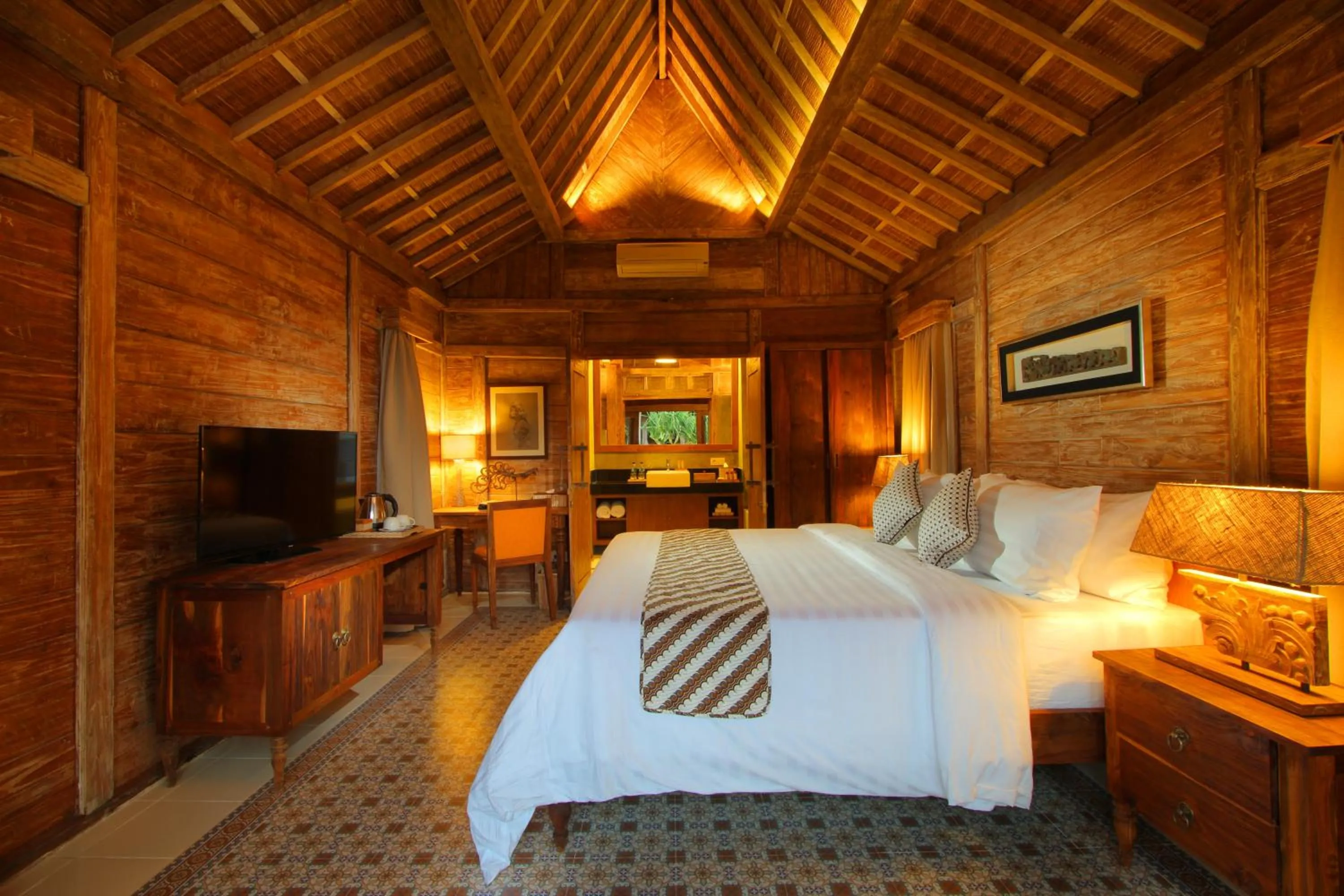 Bed in Suarti Boutique Village