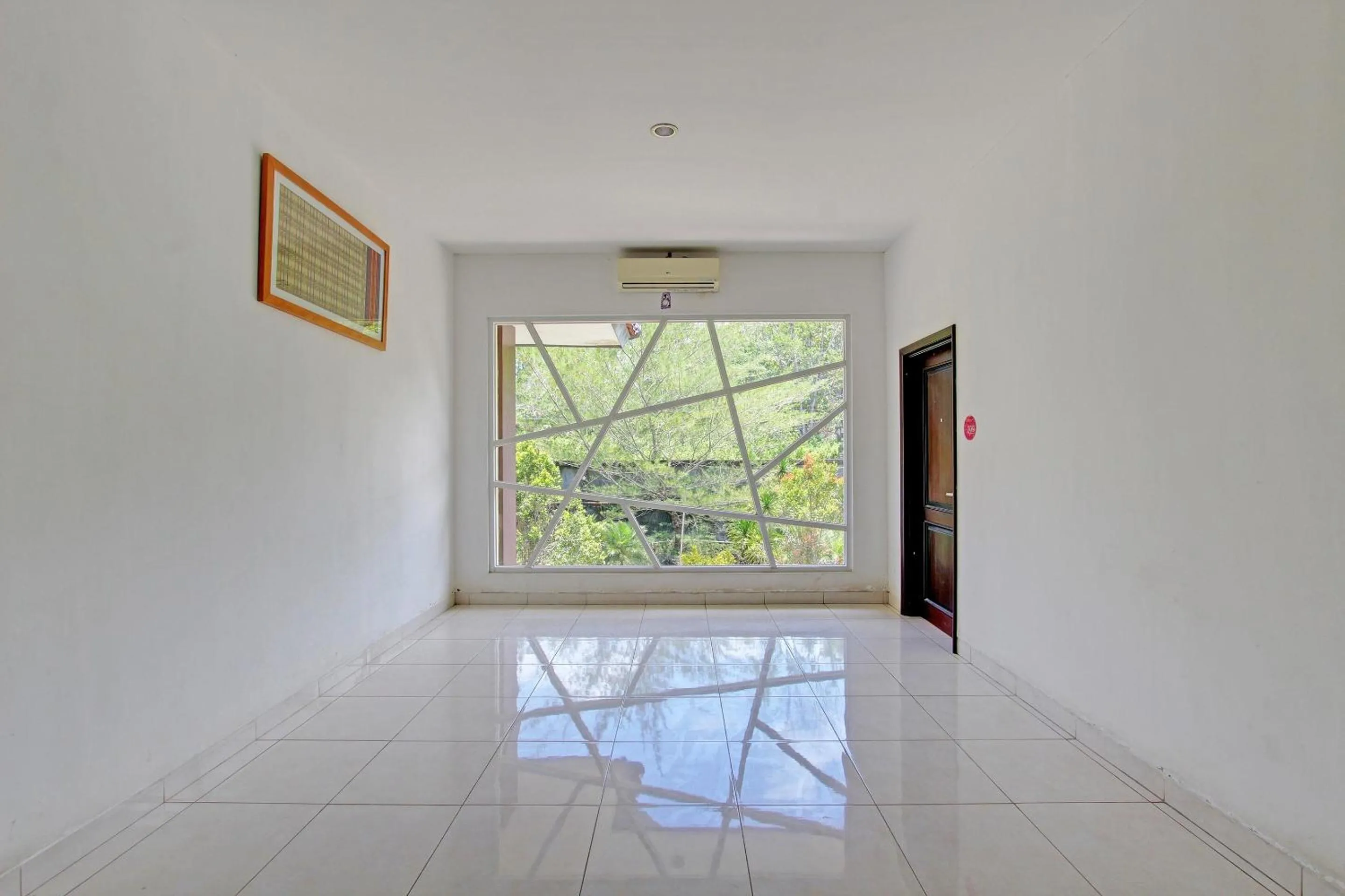 Lobby or reception in Collection O Gunung Kidul Near Pindul Cave Formerly Orchid Hotel