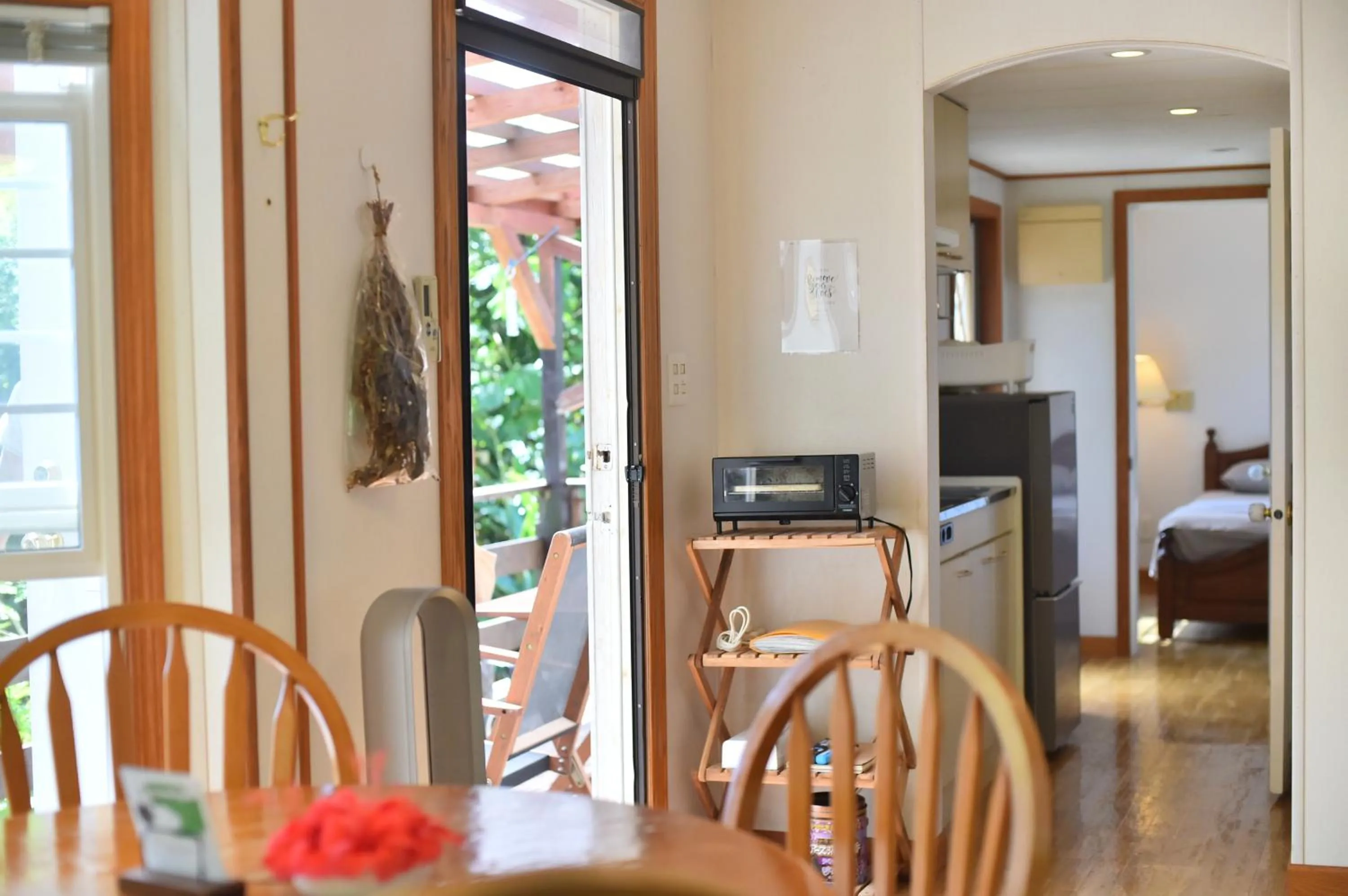 Photo of the whole room in PANORAMA Ocean View Cottage