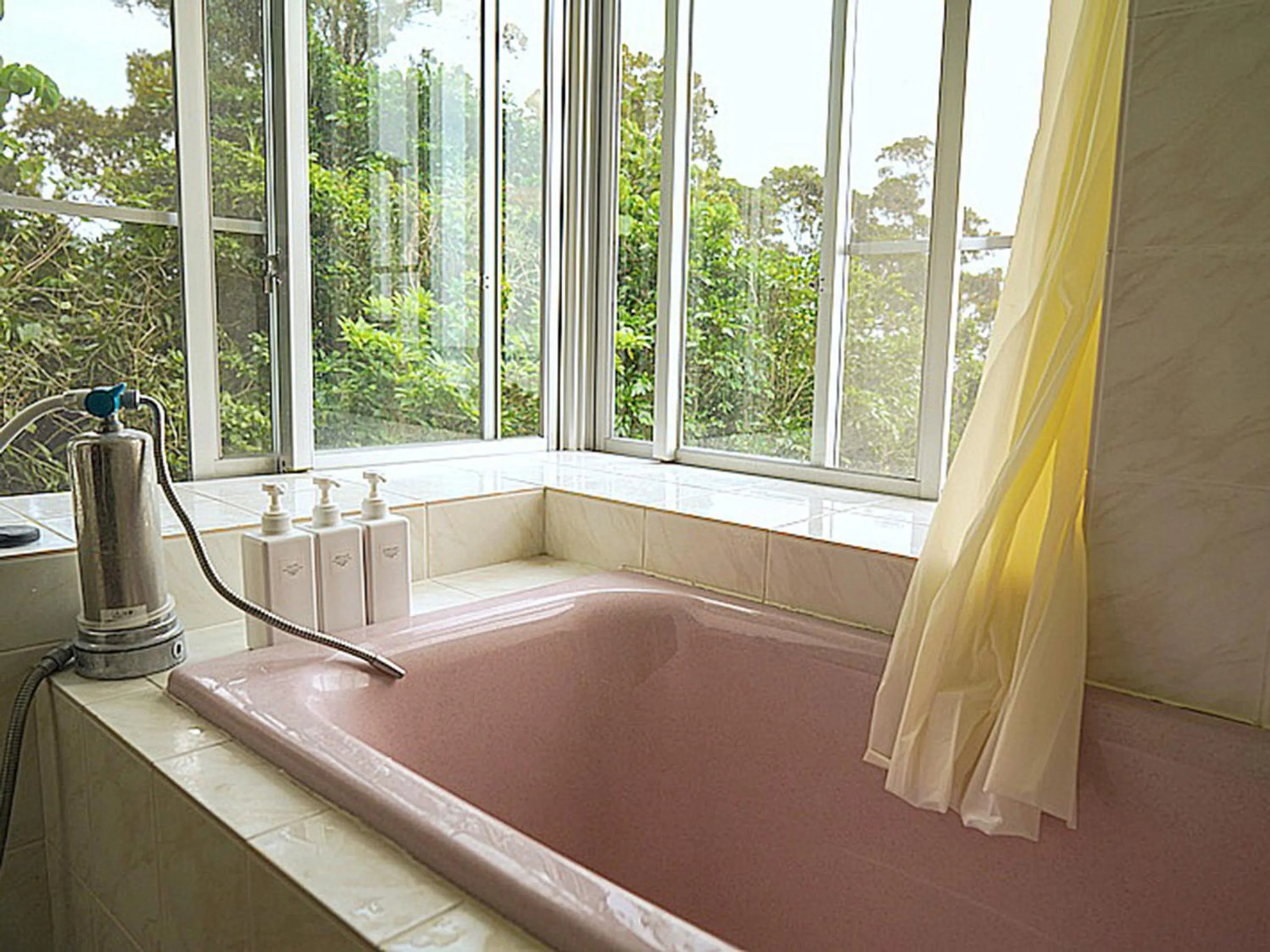 Bathroom in PANORAMA Ocean View Cottage