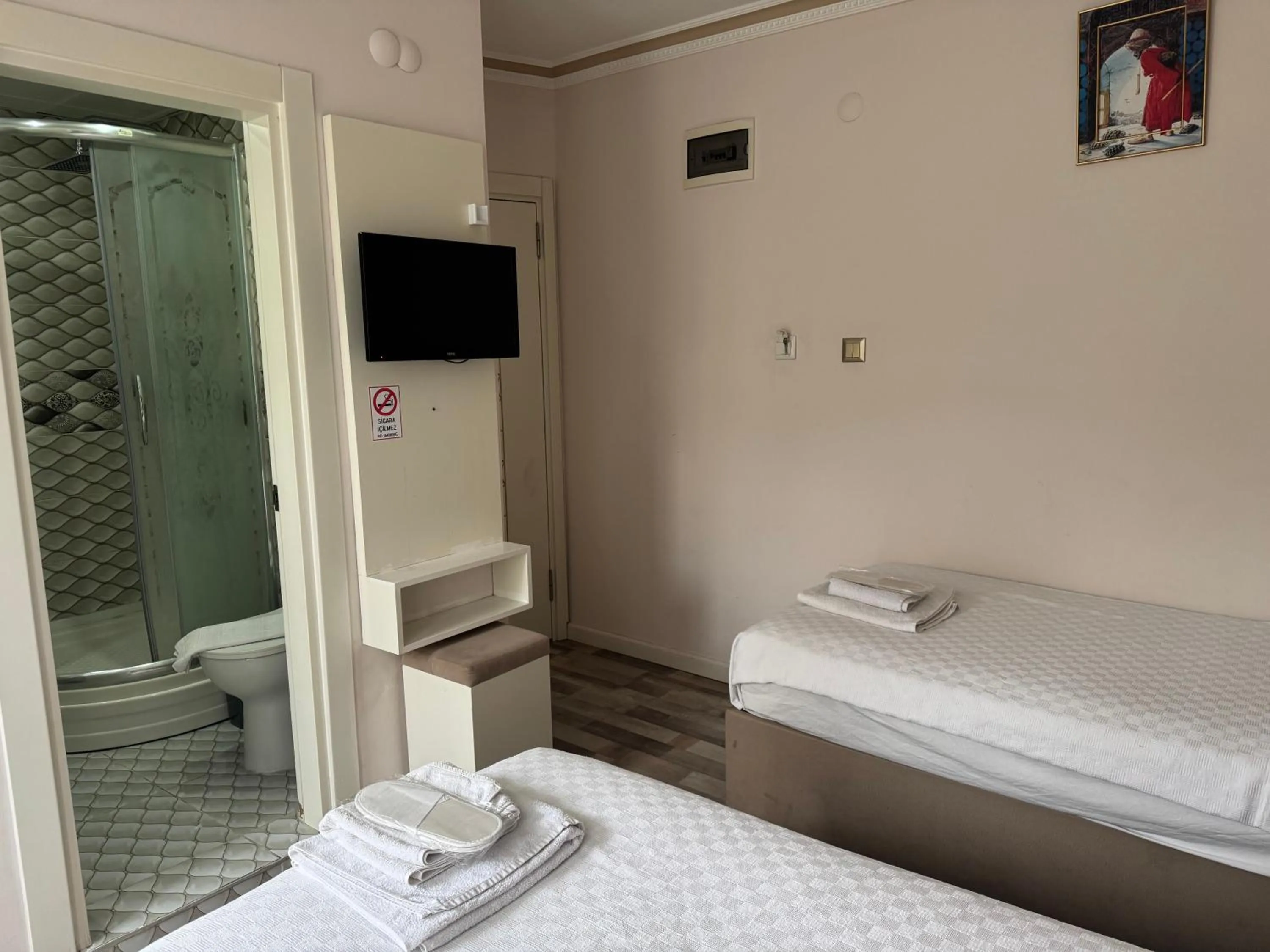 Bed in Send Apart Otel