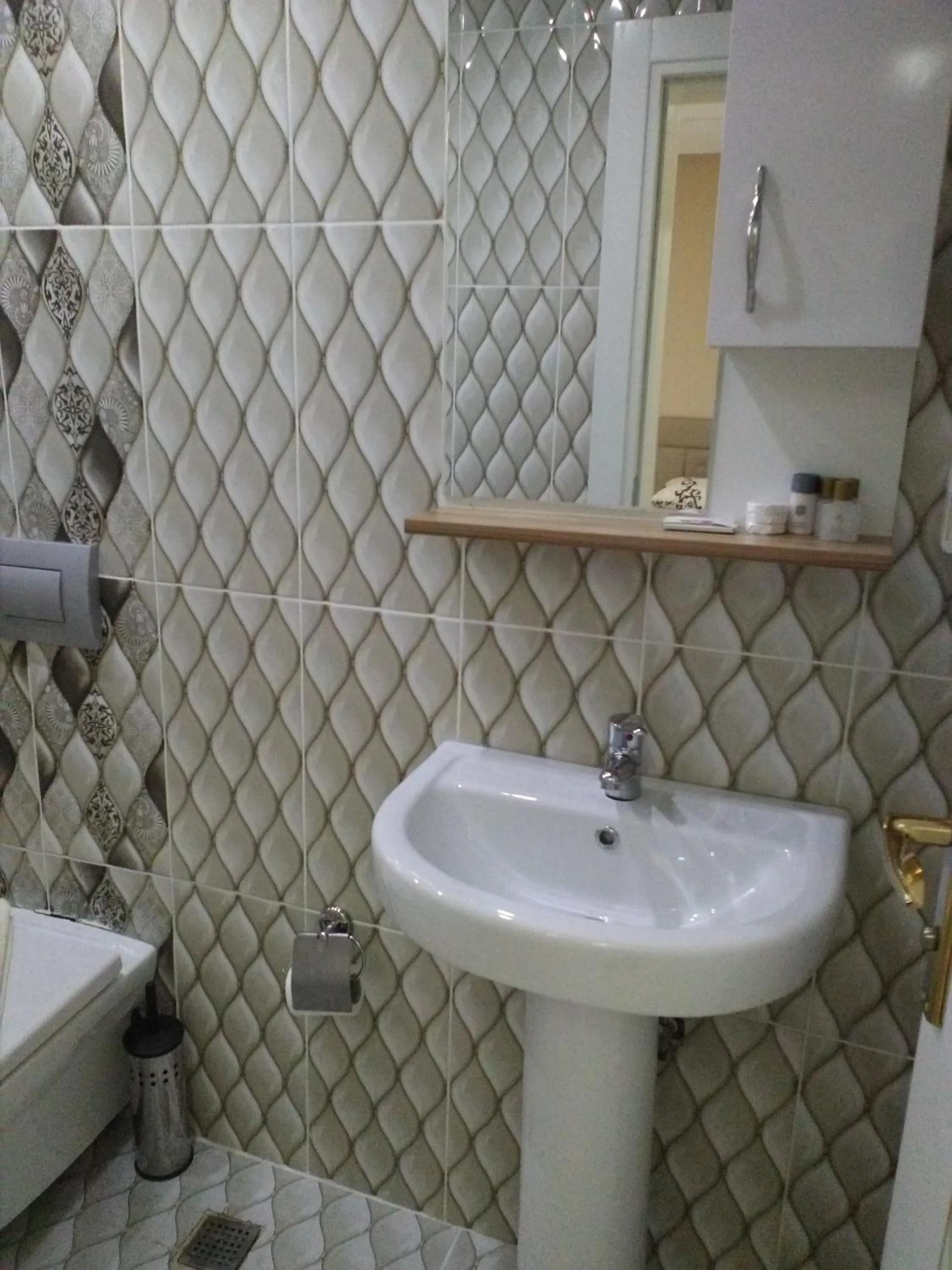 Photo of the whole room in Send Apart Otel