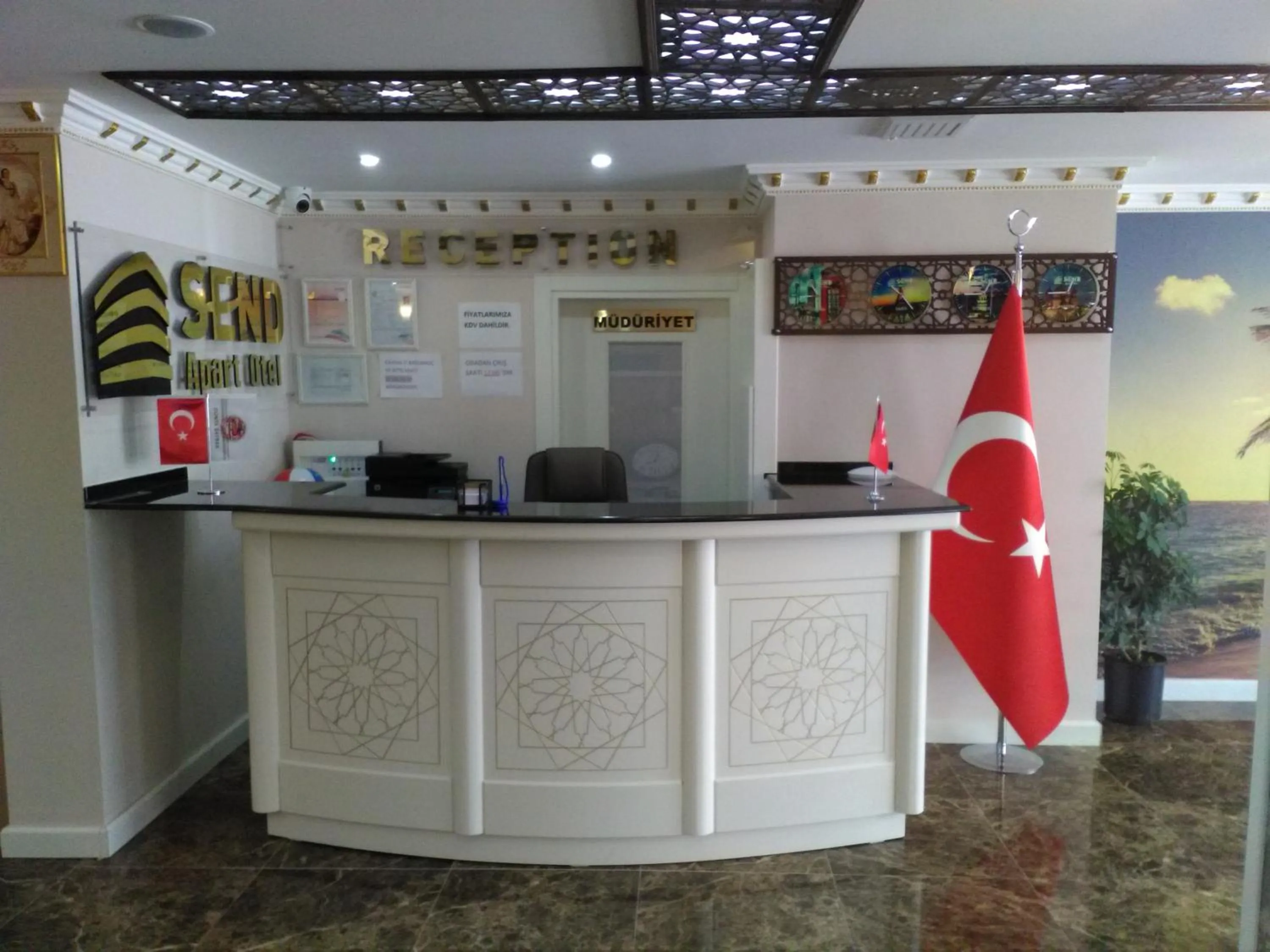 Lobby or reception in Send Apart Otel