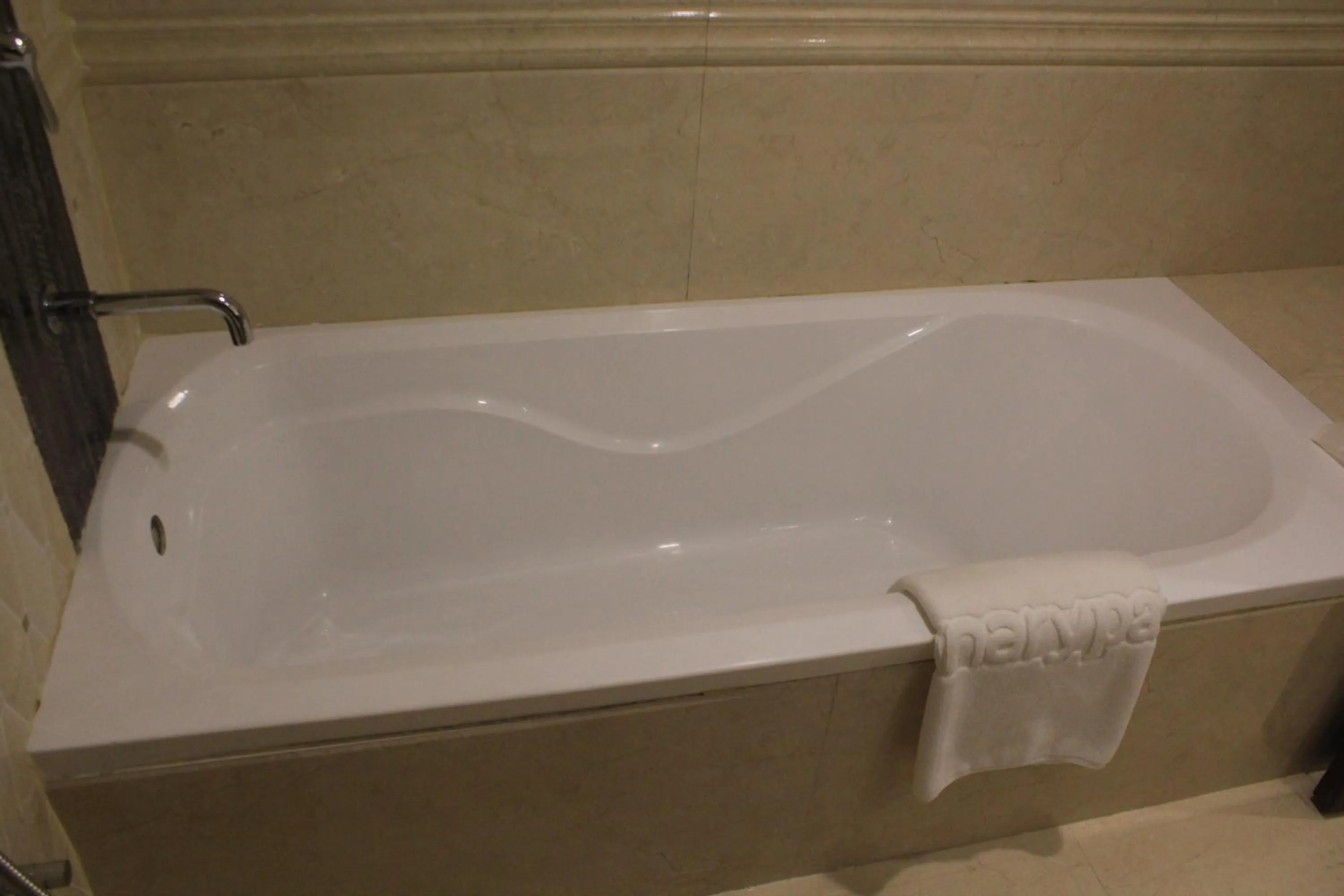 Hot Tub in Hotel Bengal Canary Park