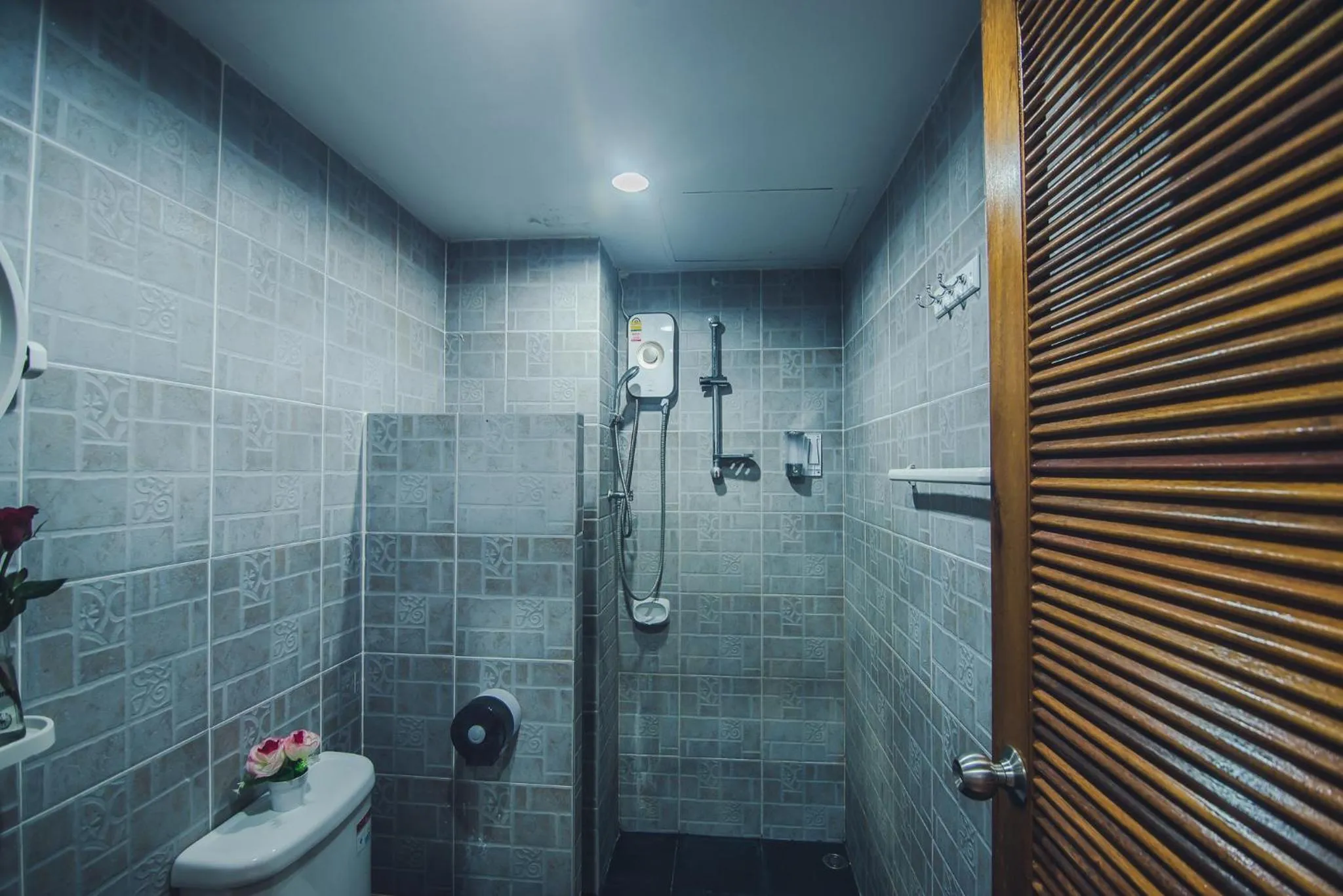 Bathroom in Lanta Nice Beach House