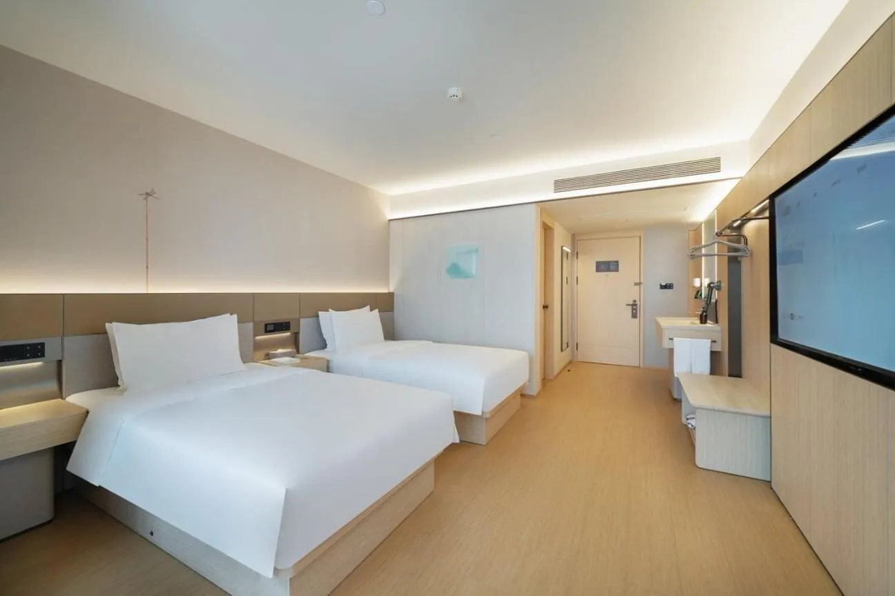 JI Hotel Sanya Center