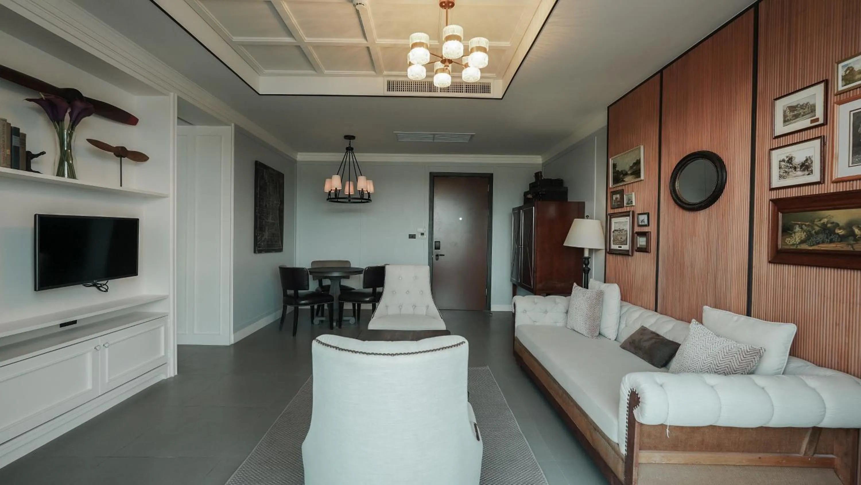 TV and multimedia, Bed in Sugar Marina Hotel -AVIATOR- Phuket Airport