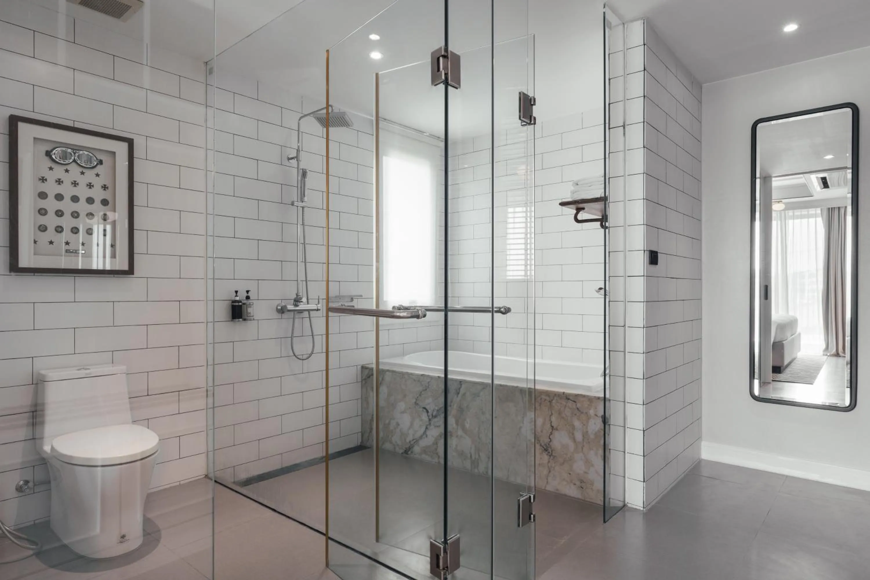 Shower in Sugar Marina Hotel -AVIATOR- Phuket Airport