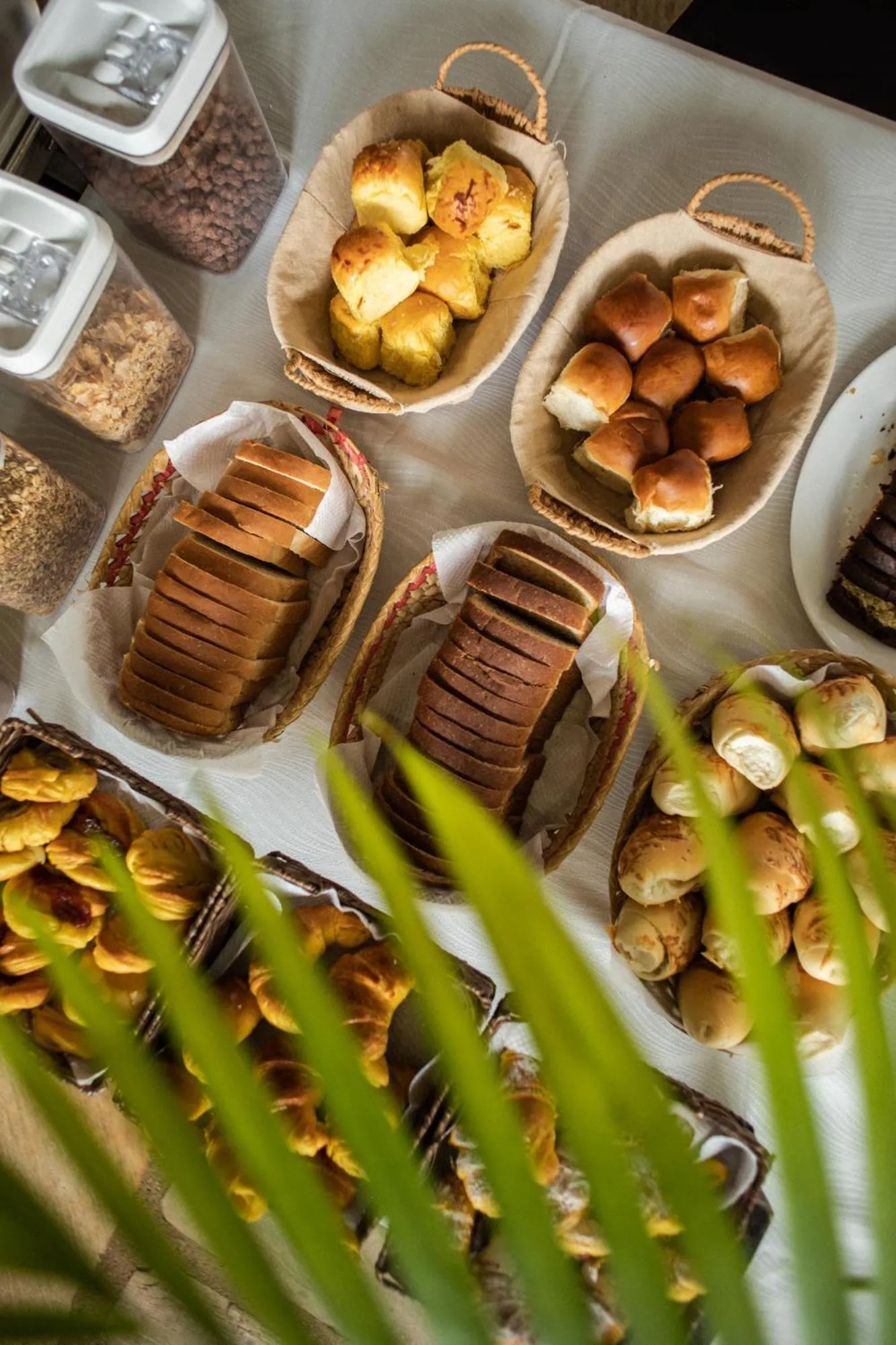 Buffet breakfast in Hibiscus Beach