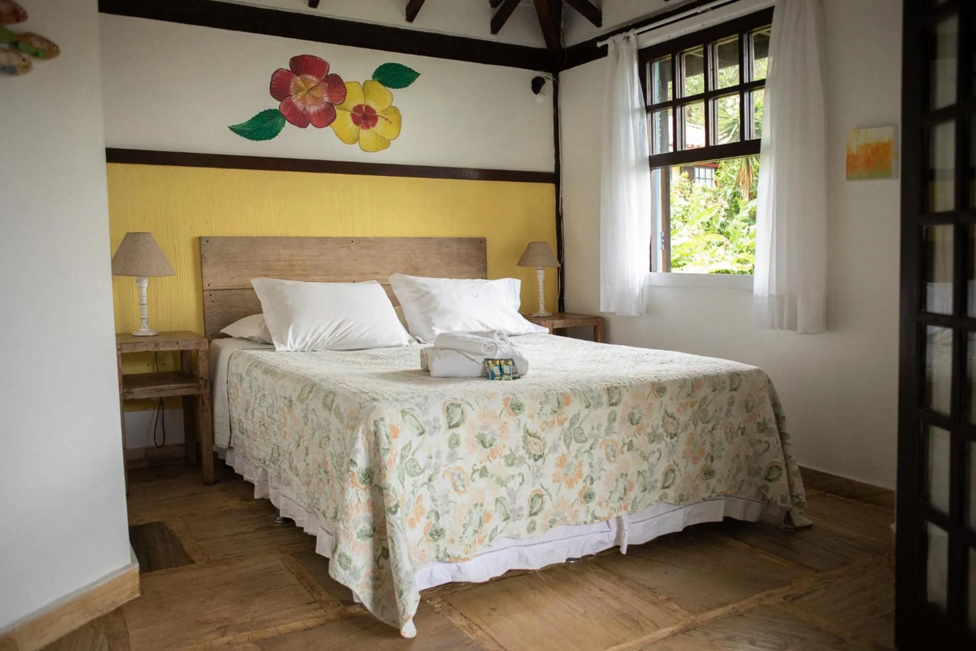 Bed in Hibiscus Beach