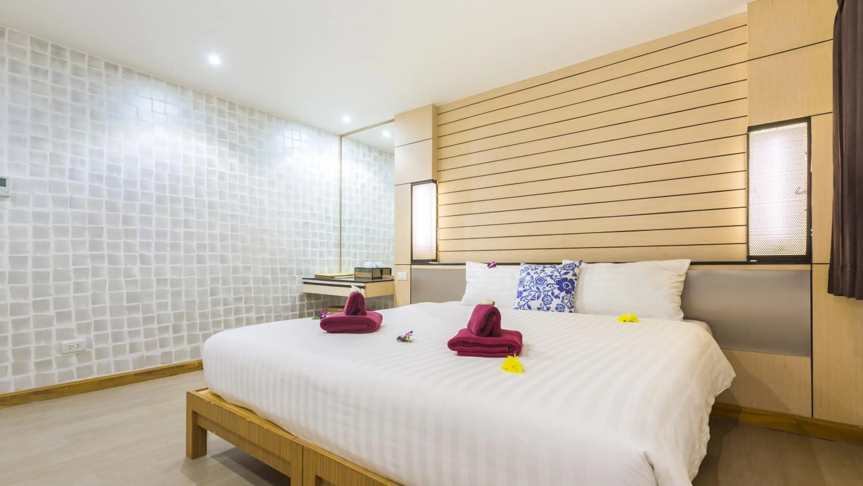 Bed in Anda Beachside Hotel