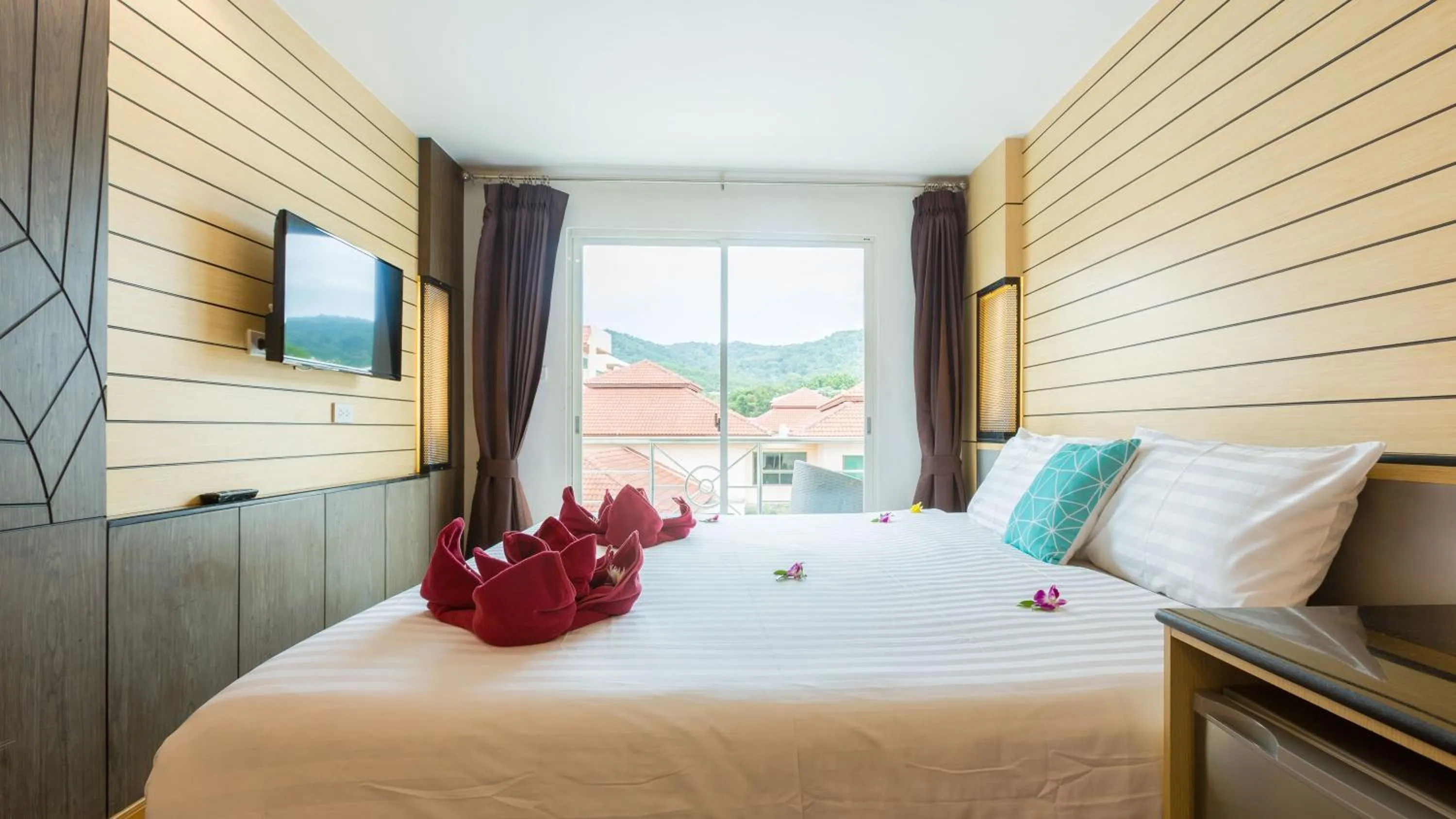 Bed in Anda Beachside Hotel