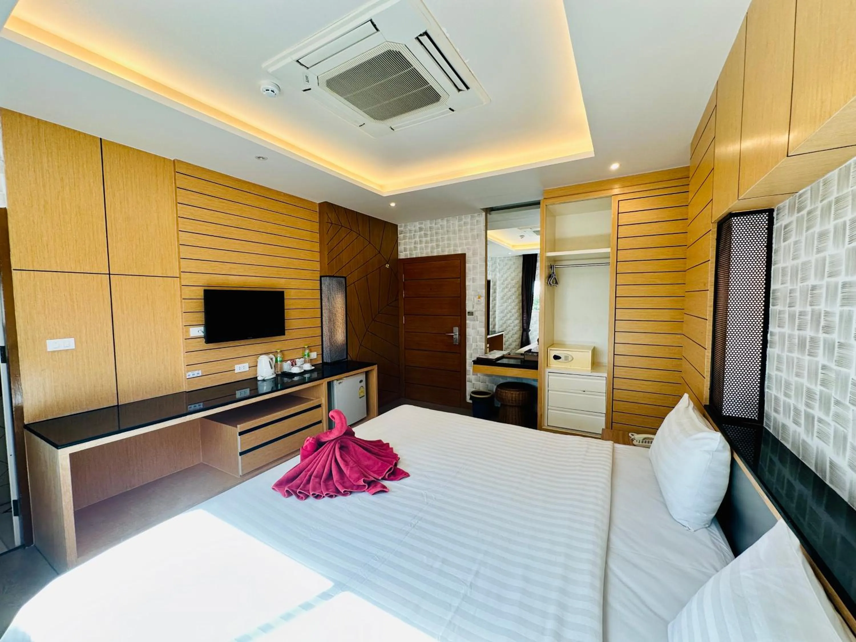 Bed in Anda Beachside Hotel