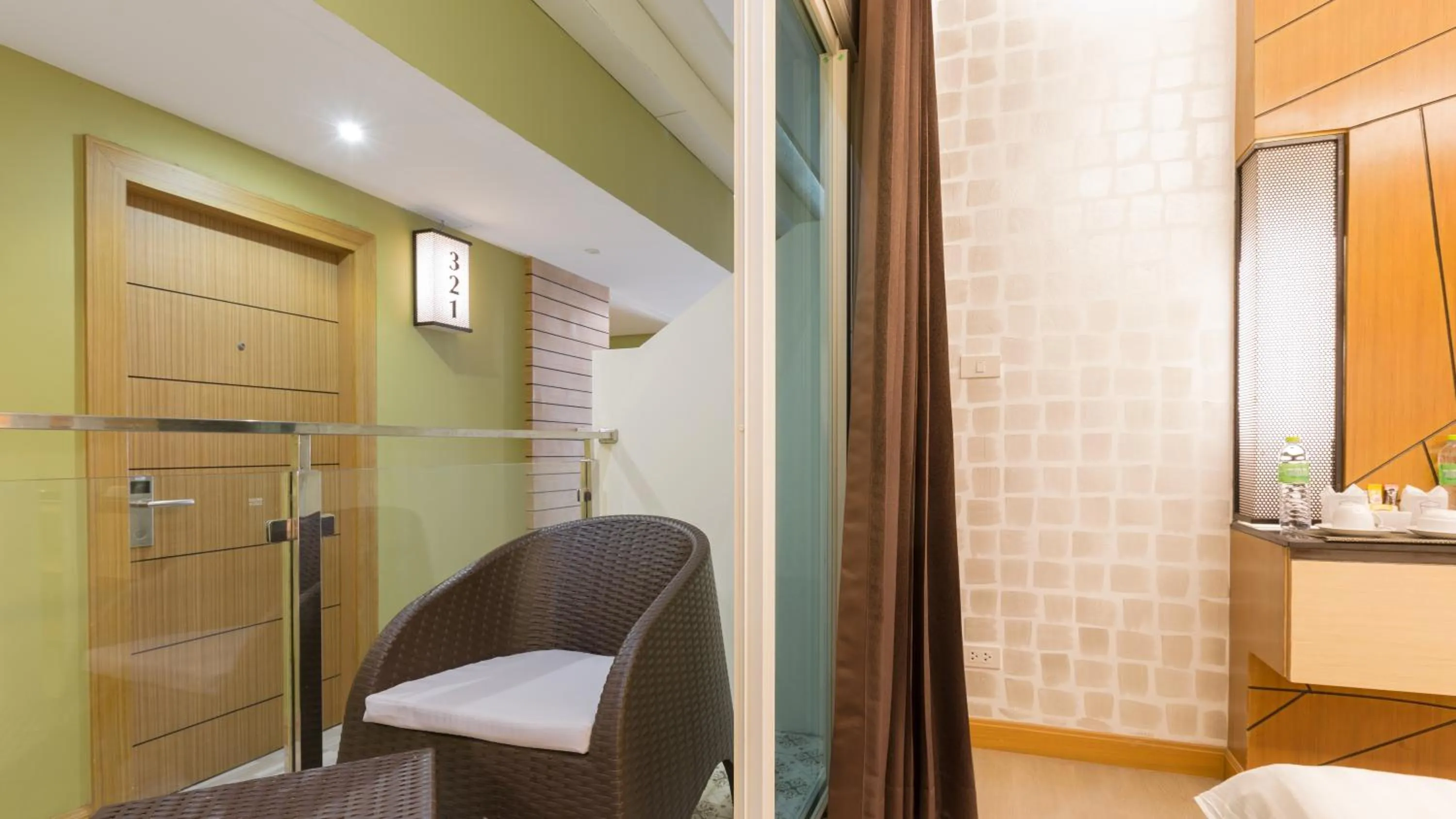 Seating area in Anda Beachside Hotel