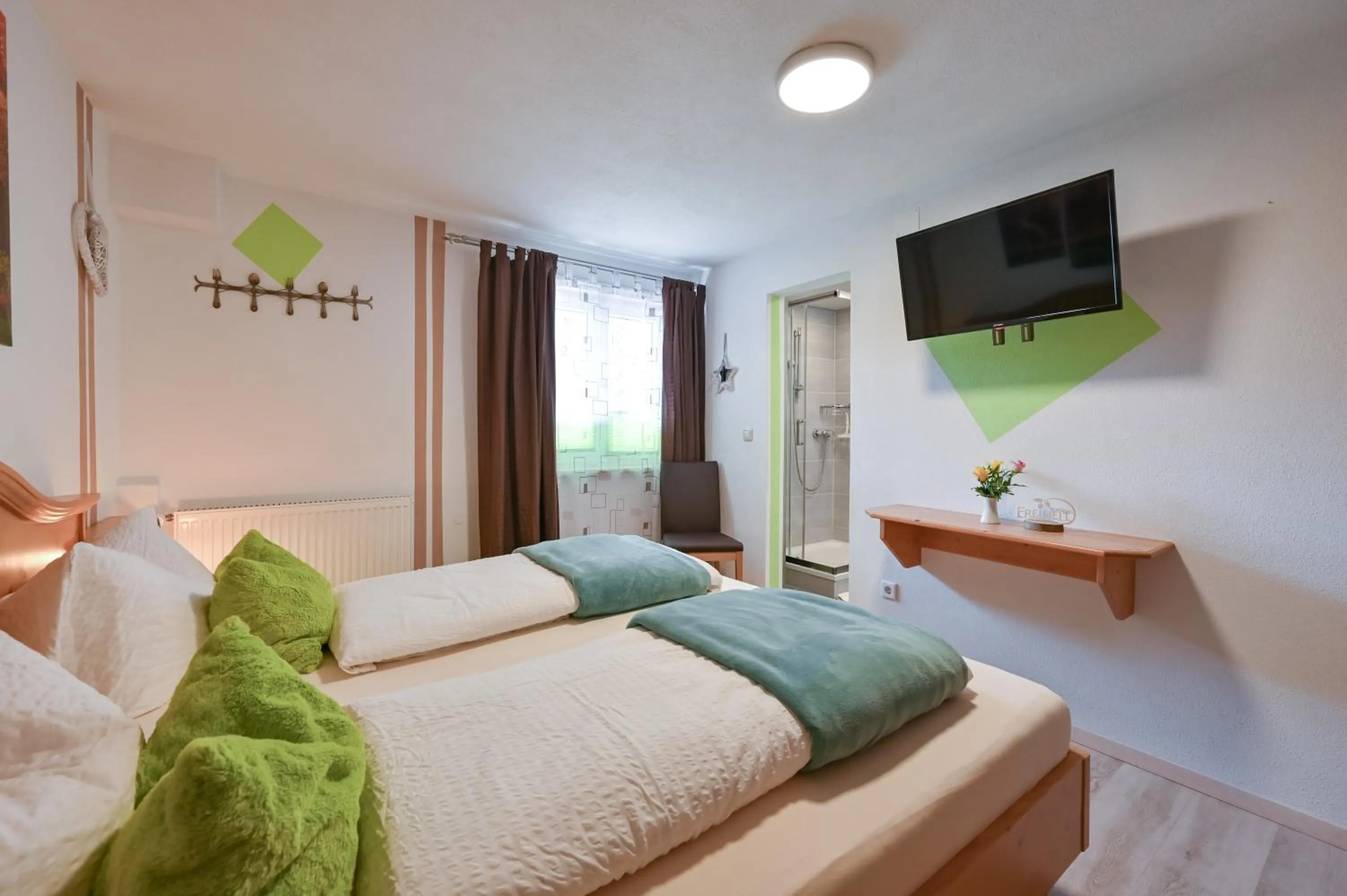 Bed in Pension Freiheit