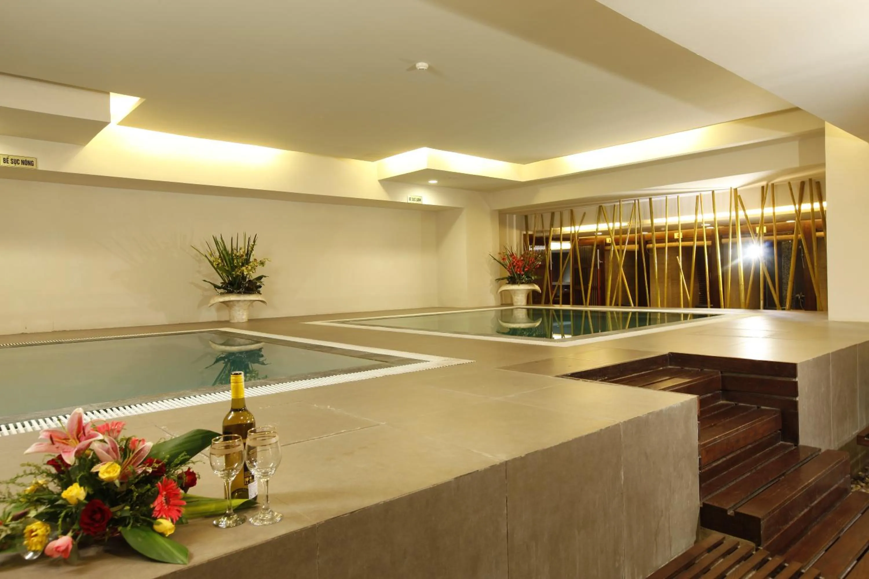 Swimming pool in Majestic Mong Cai Hotel