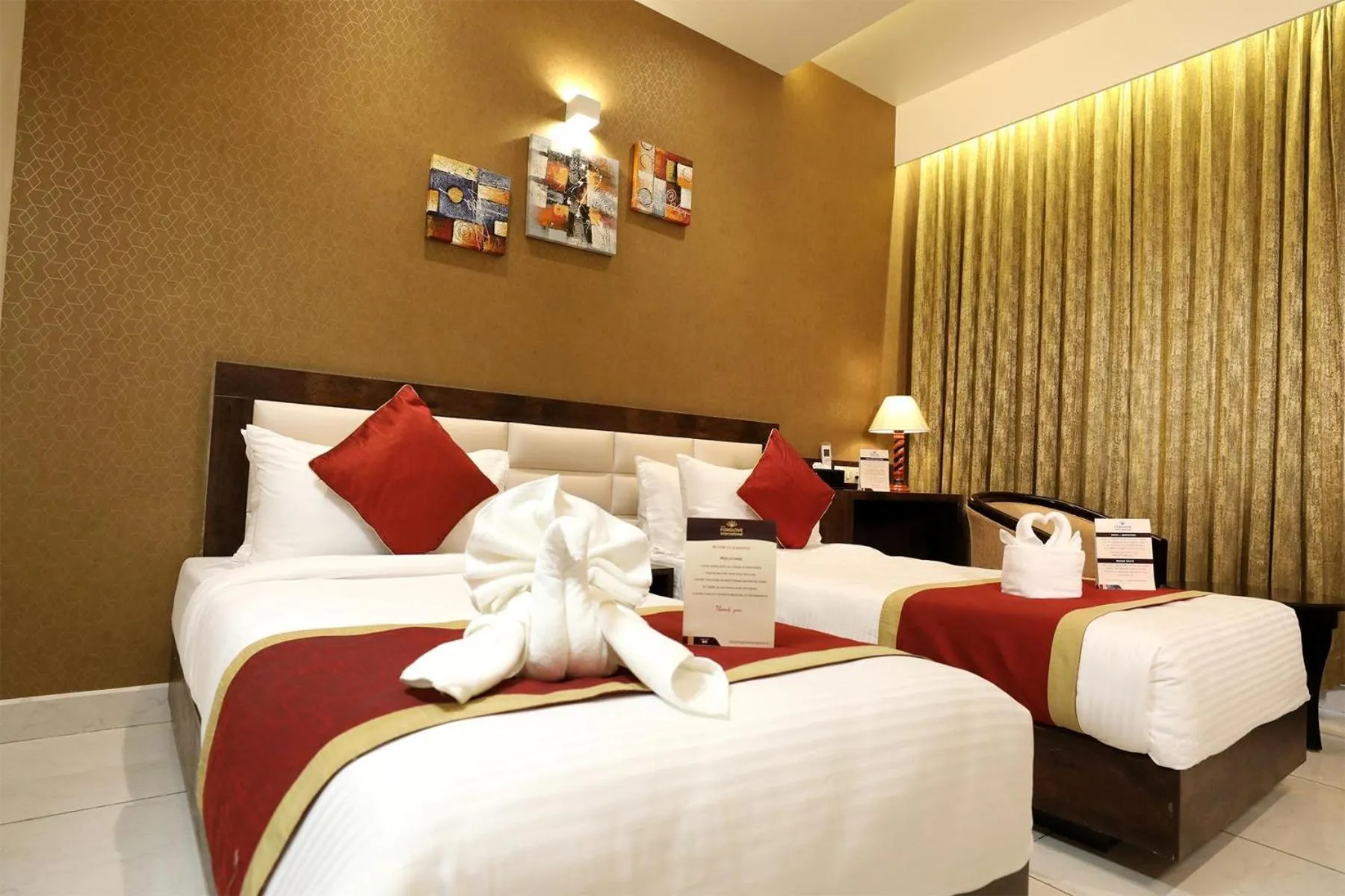 Bed in The White Pearl Suites