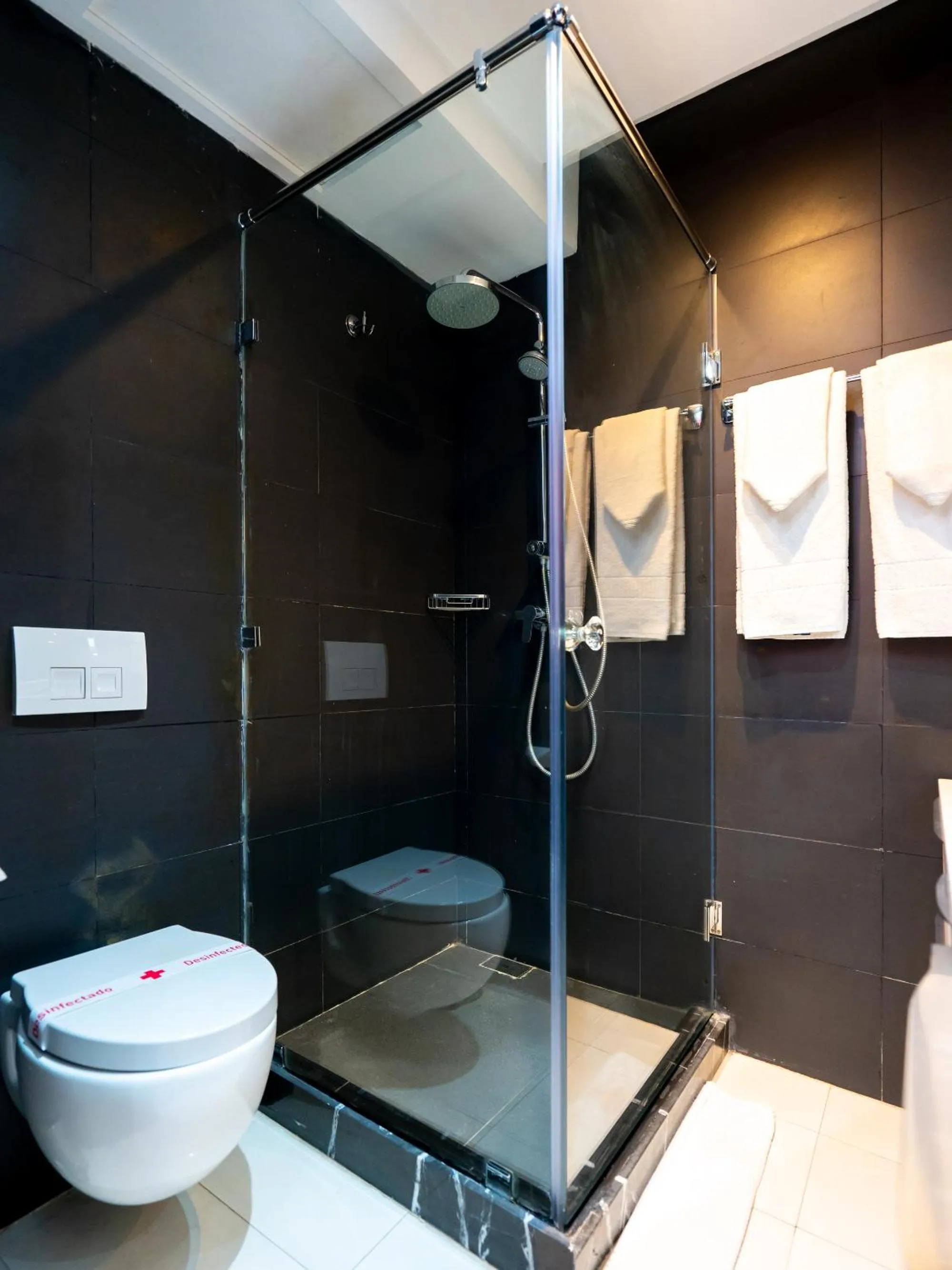 Shower in The Fourteen Luxury Boutique Hotel