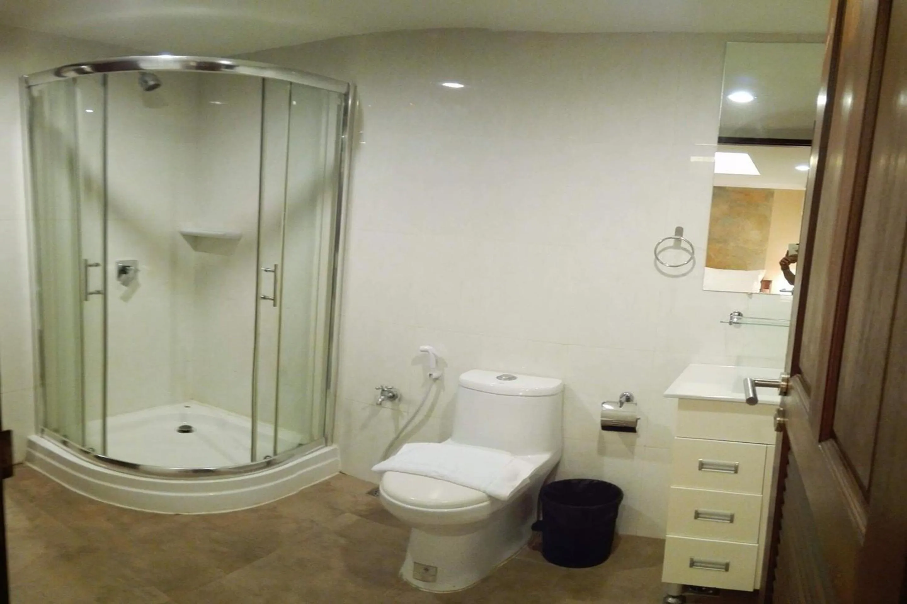 Arcadia Maephim Serviced Apartments