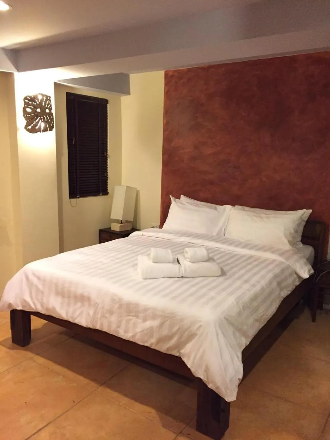 Bedroom, Bed in Arcadia Maephim Serviced Apartments