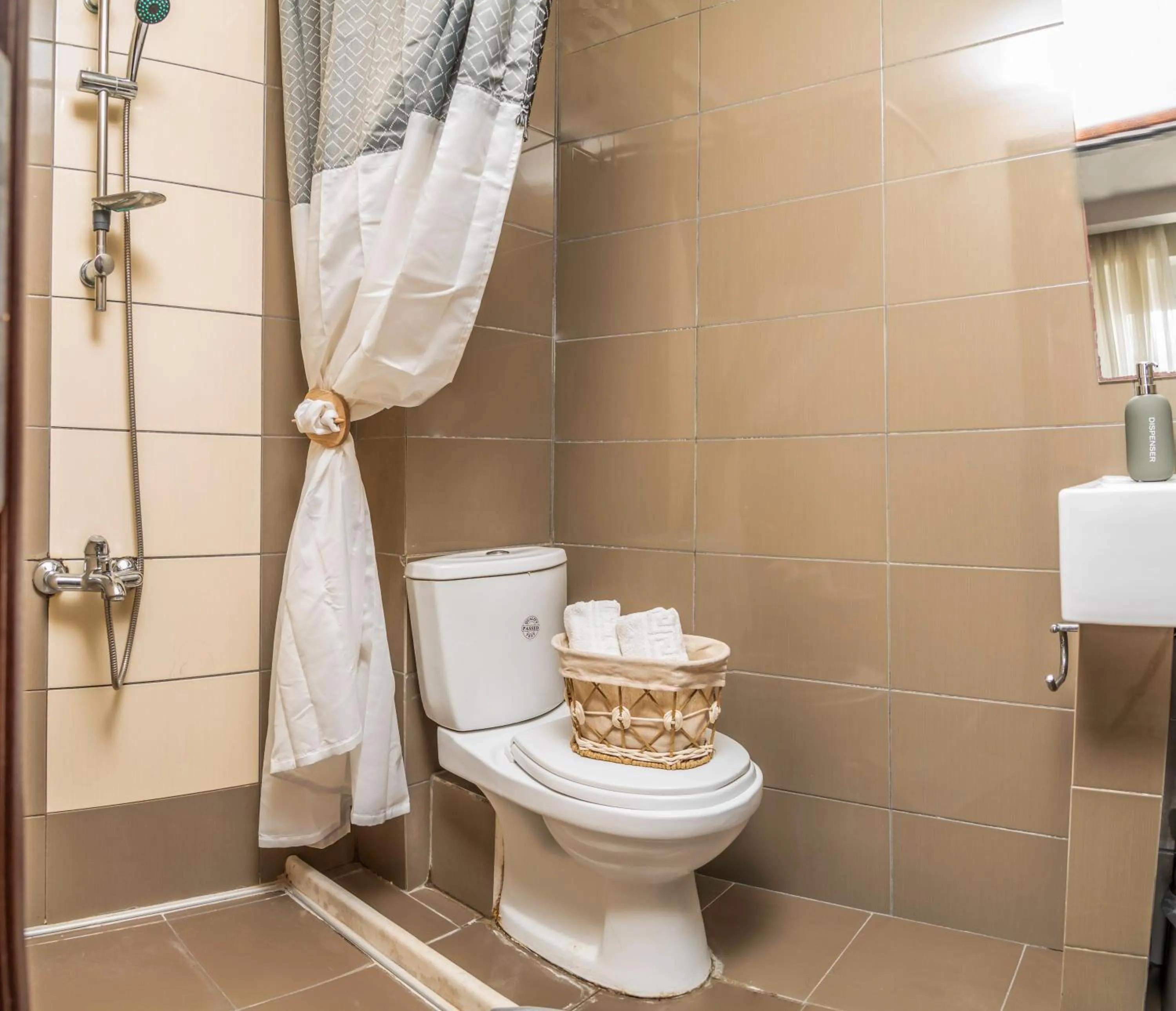 Shower in Aqua Mare Hotel