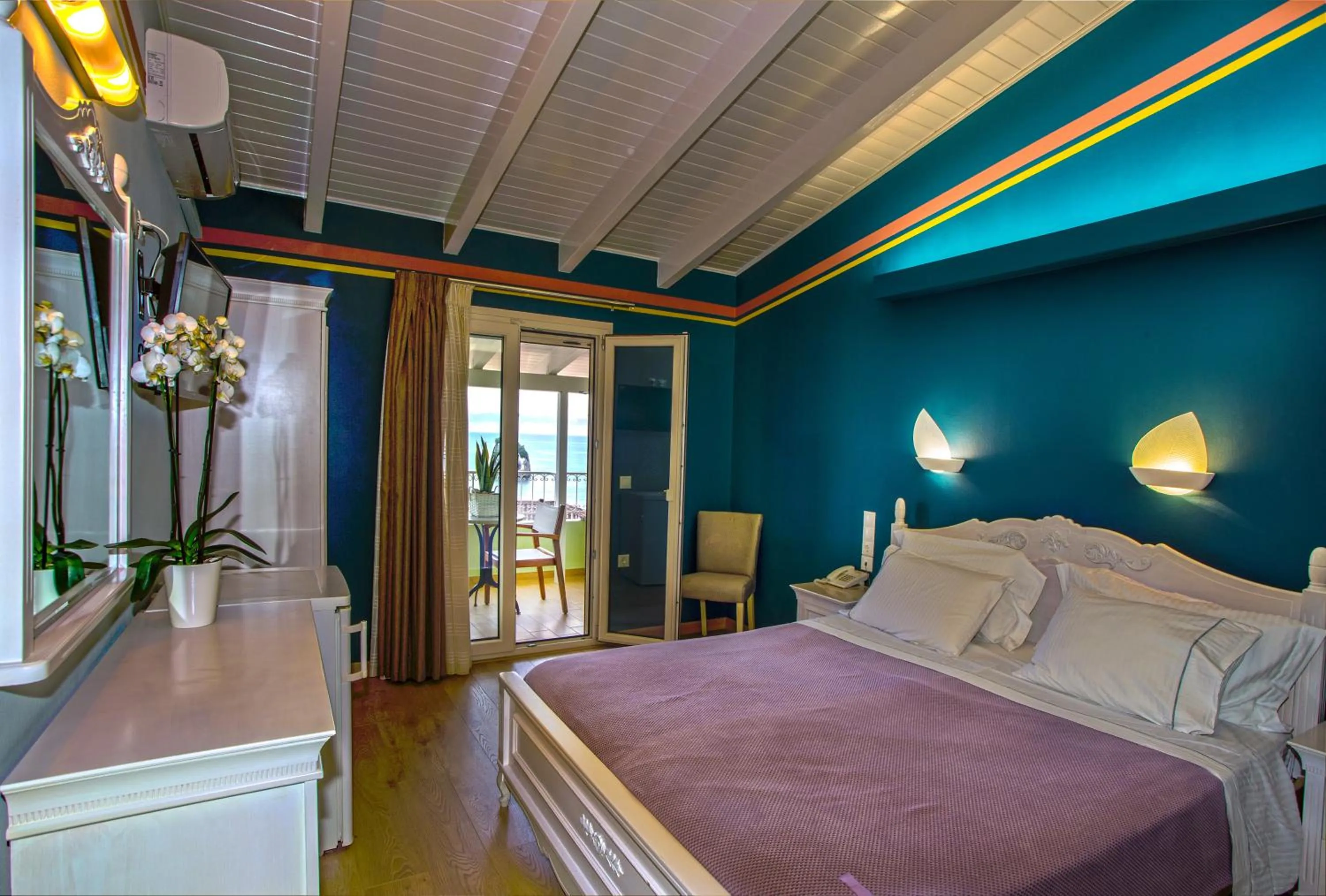 Bed in Hotel Maistrali