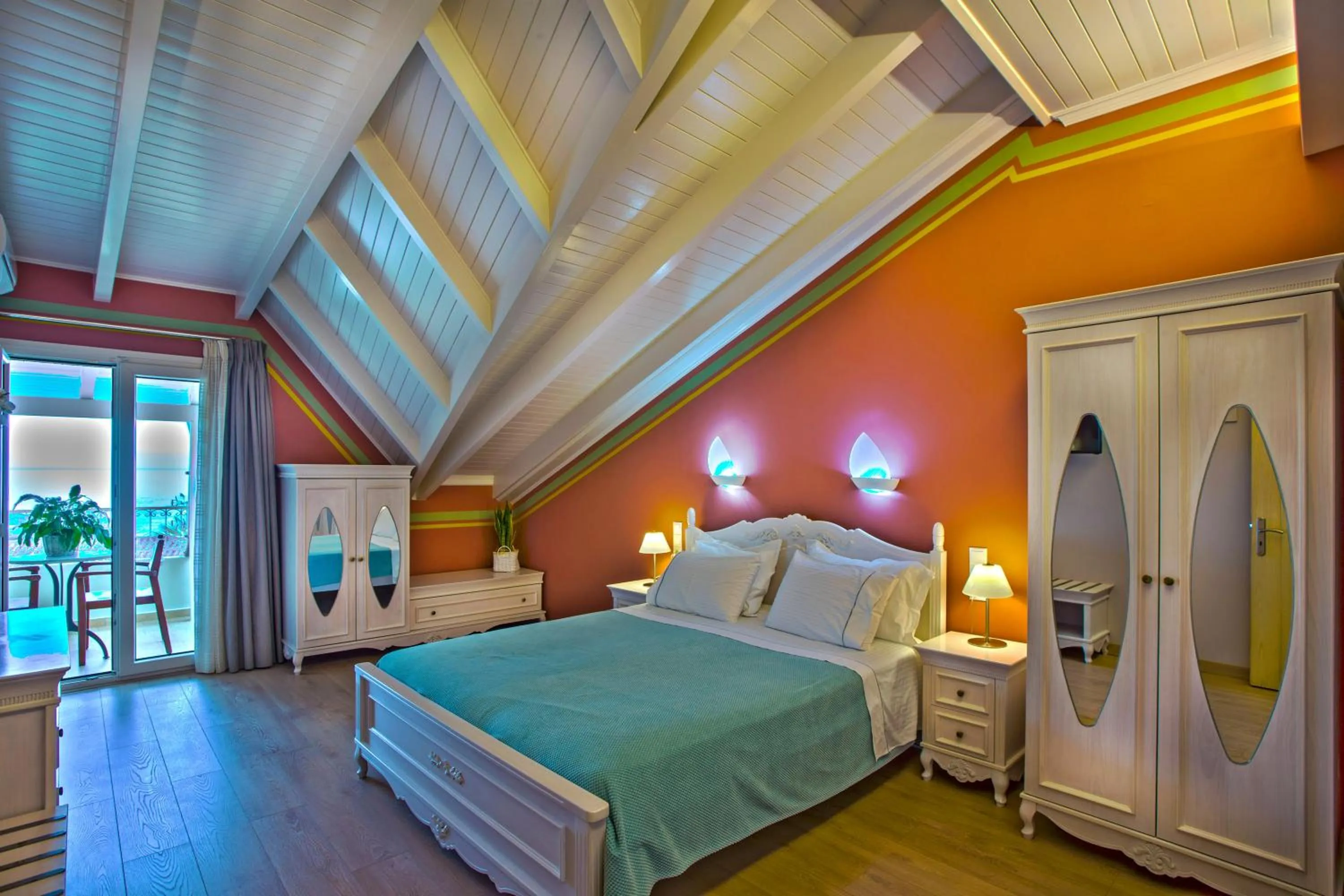 Bed in Hotel Maistrali