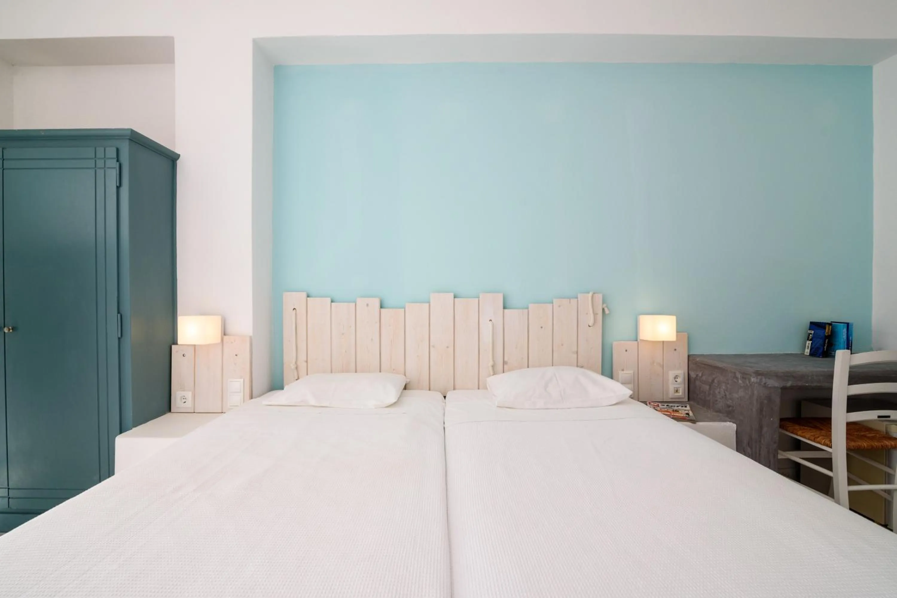 Bedroom, Bed in Iris Boutique Hotel