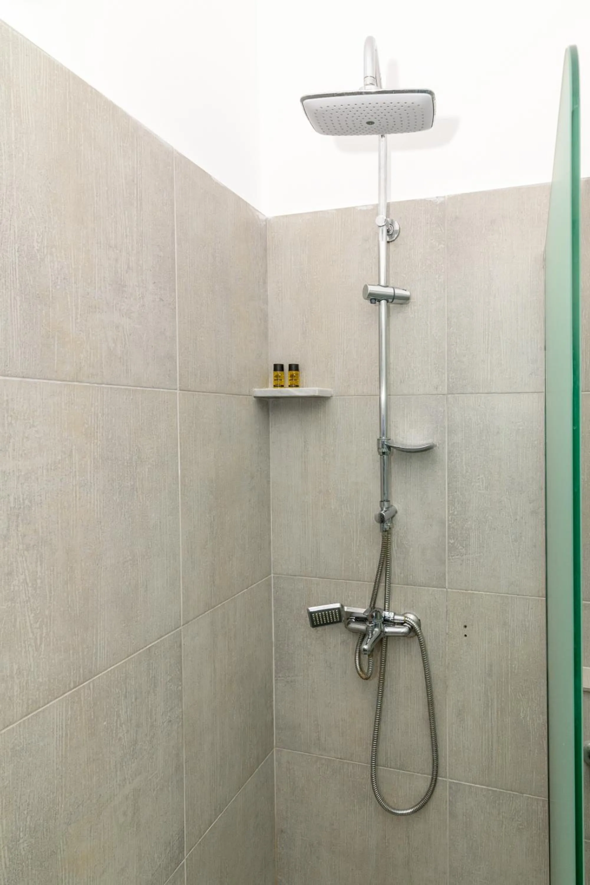 Bathroom in Iris Boutique Hotel