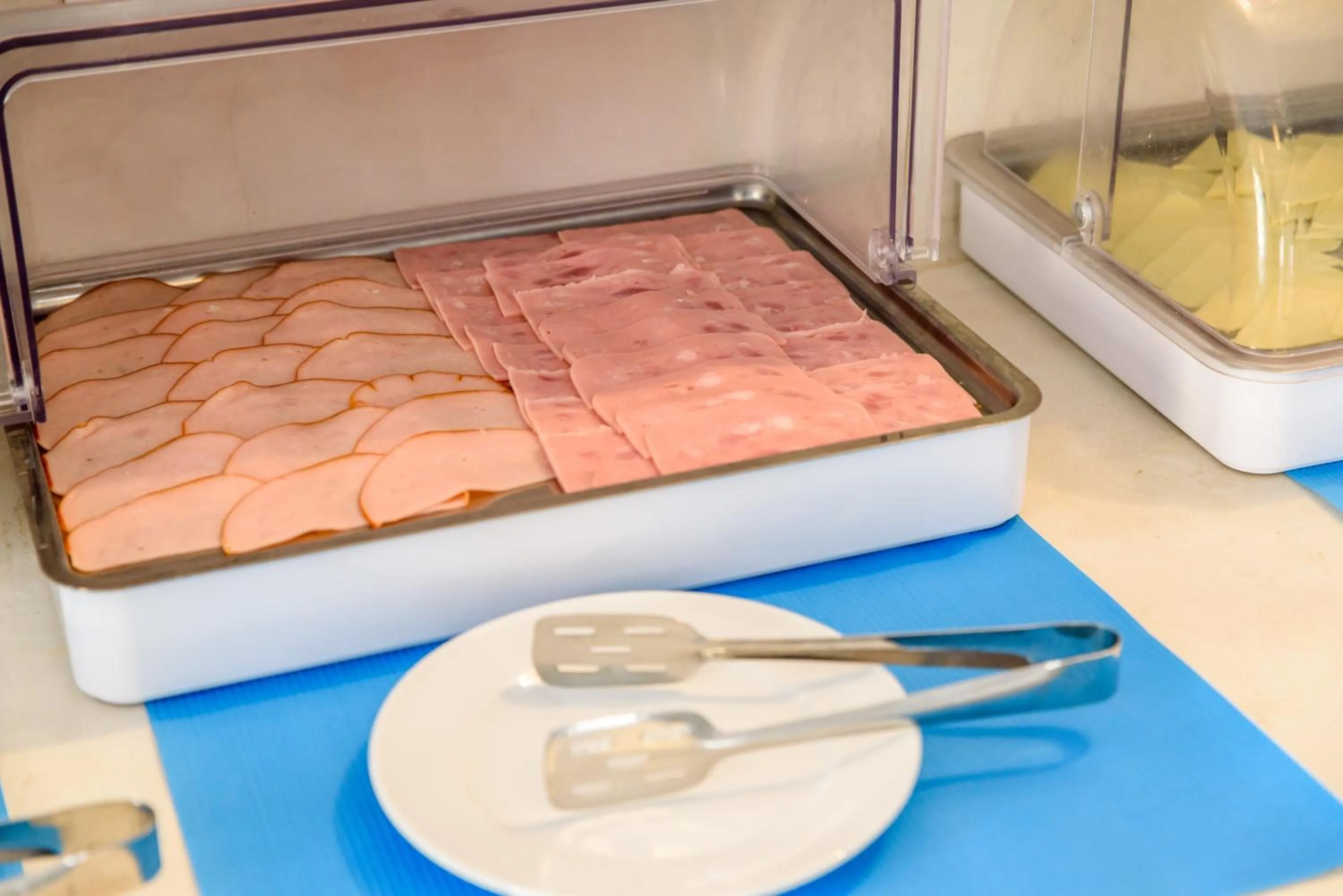 Buffet breakfast in Iris Boutique Hotel