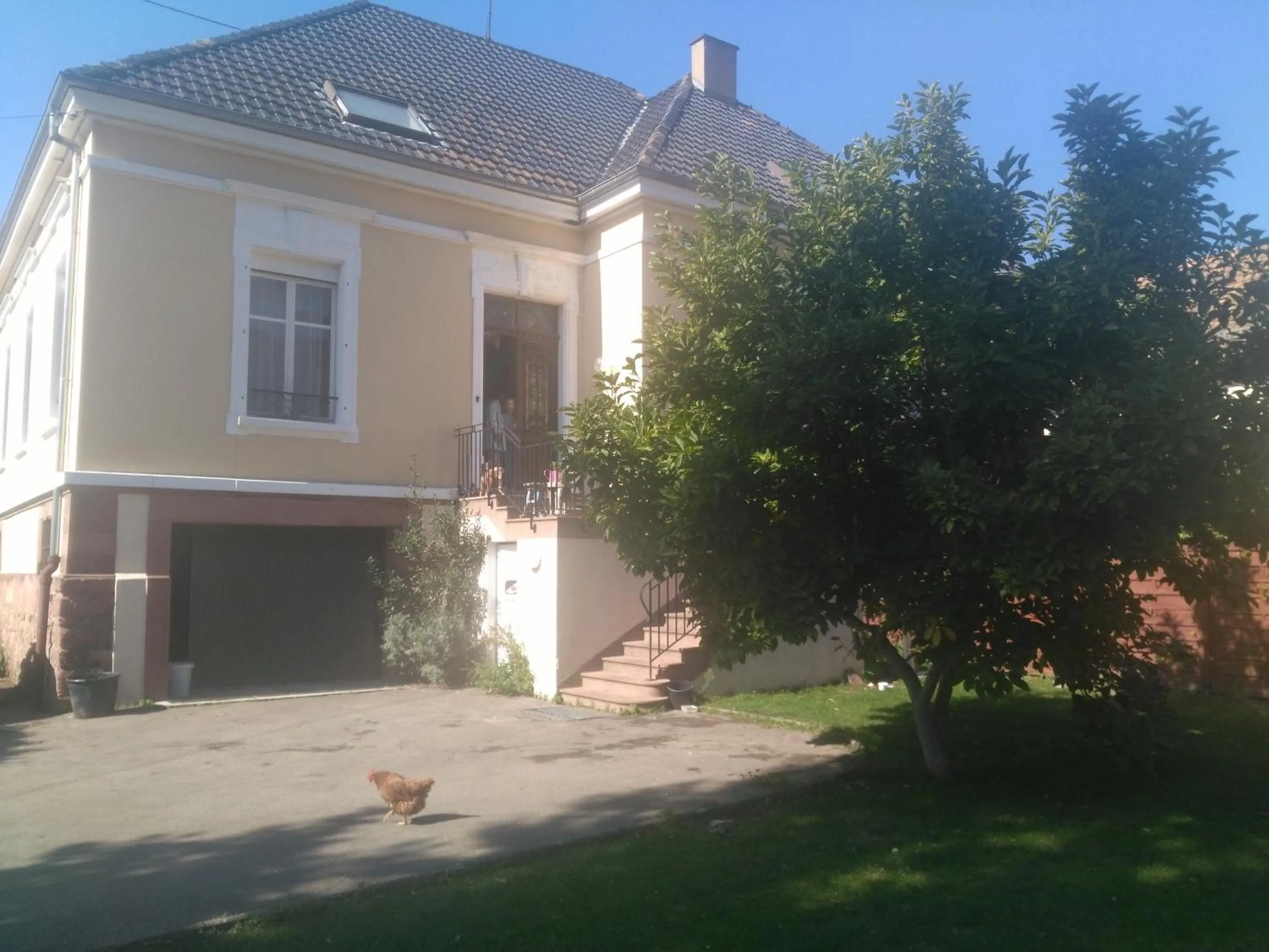 Facade/entrance in Chambres Privatives Chez l'Habitant