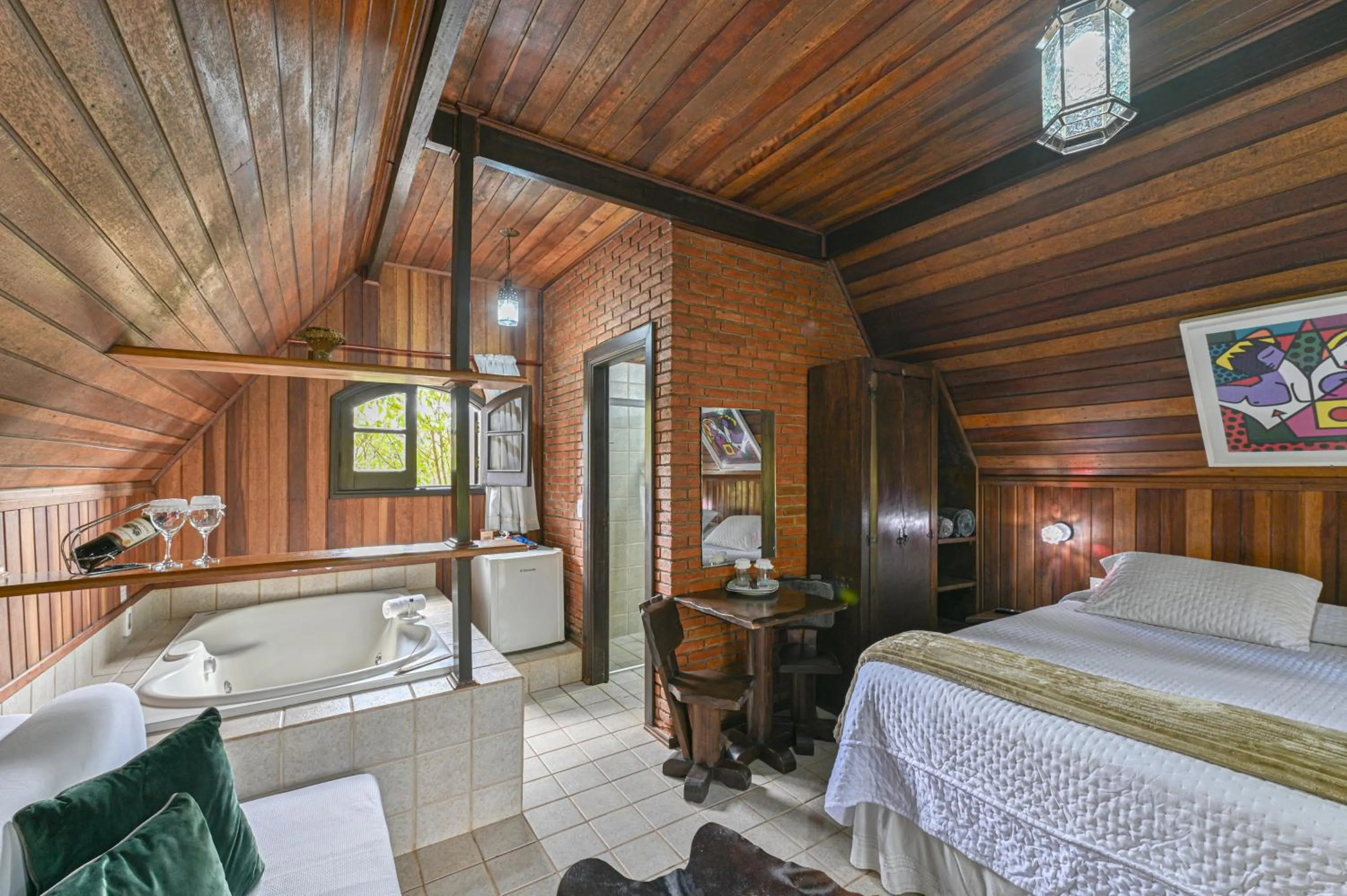 Photo of the whole room, Bed in Pousada & Spa Cantos e Contos