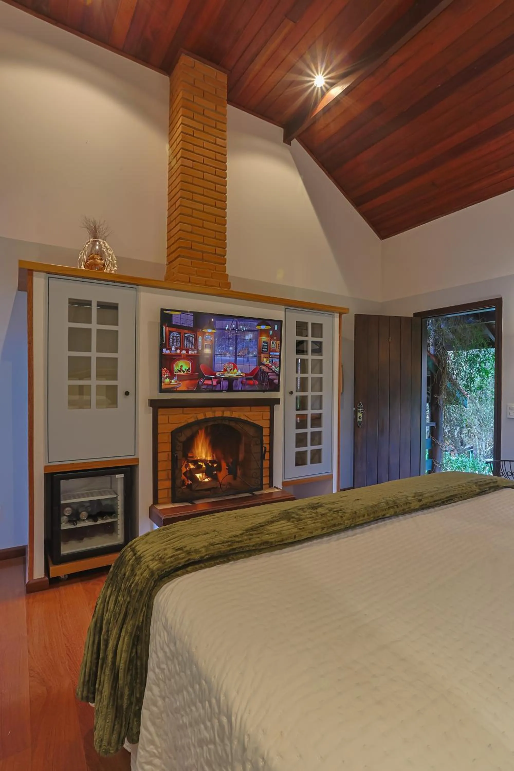 Bedroom, Bed in Pousada & Spa Cantos e Contos