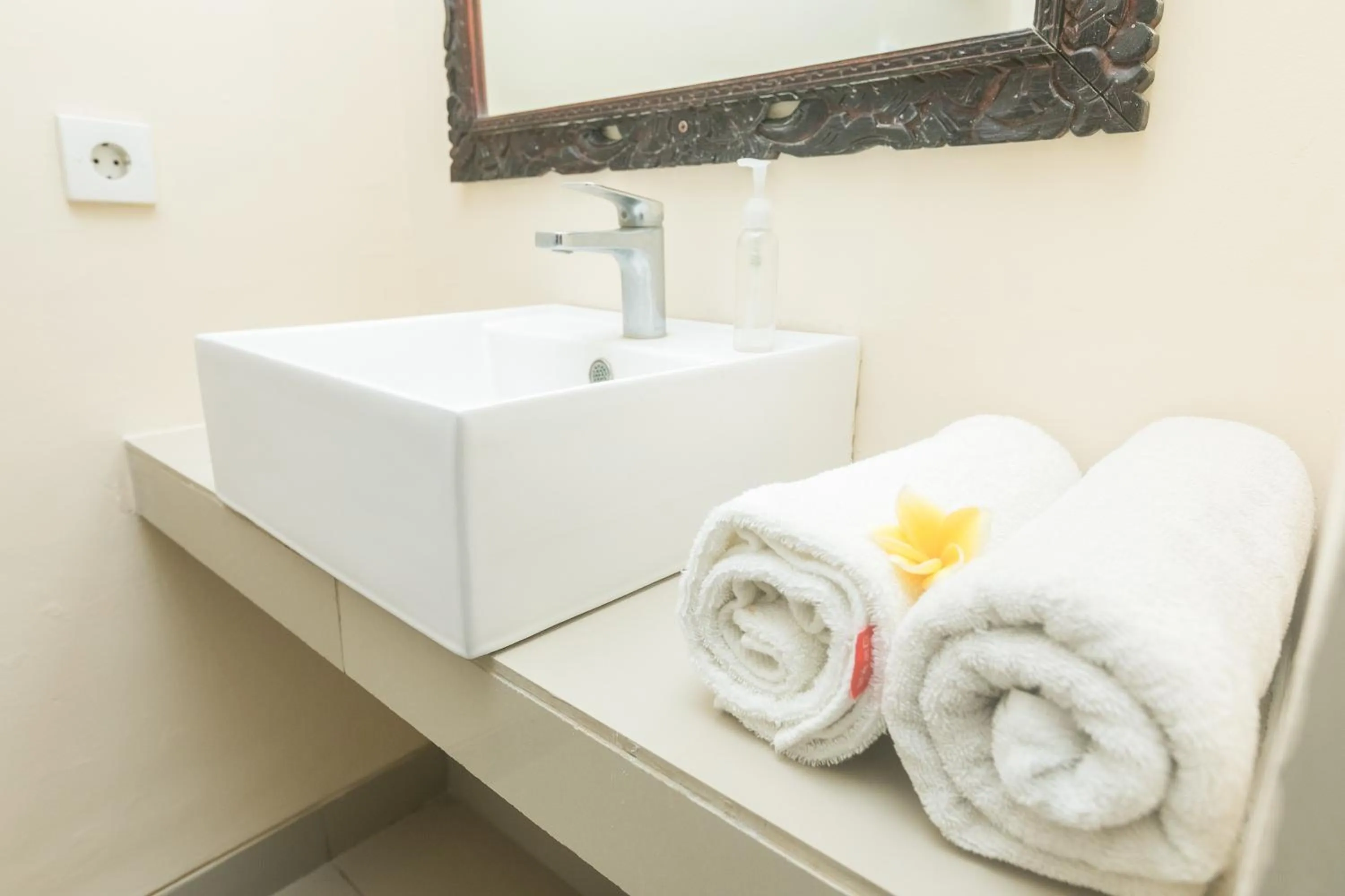 Bathroom in Rantun's Place Nusa Dua