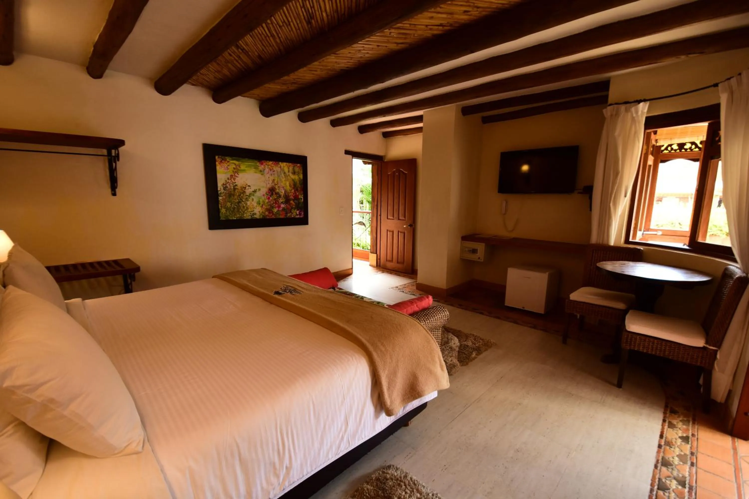 Bed in Hotel Campanario de la Villa