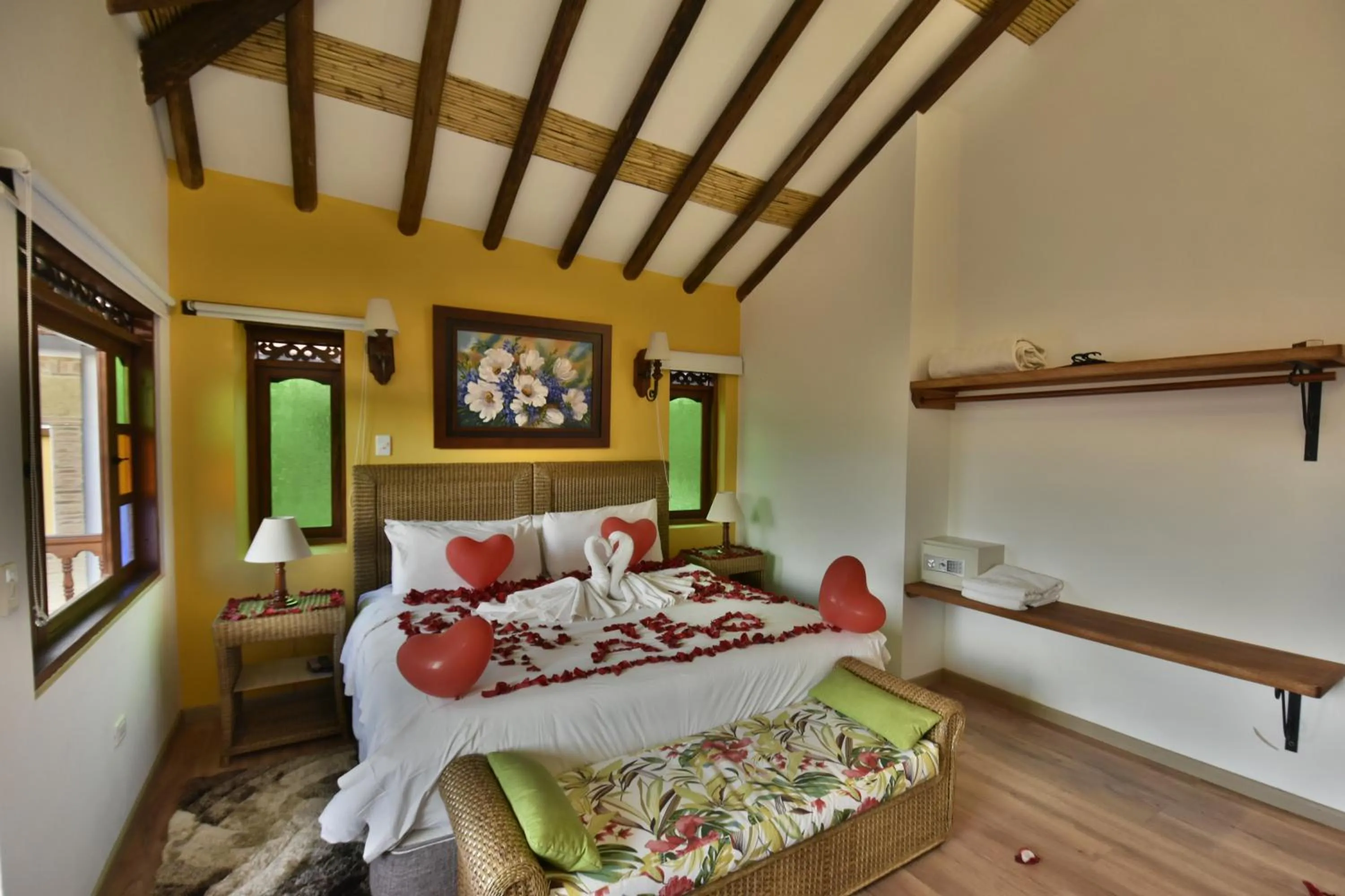 Bed in Hotel Campanario de la Villa