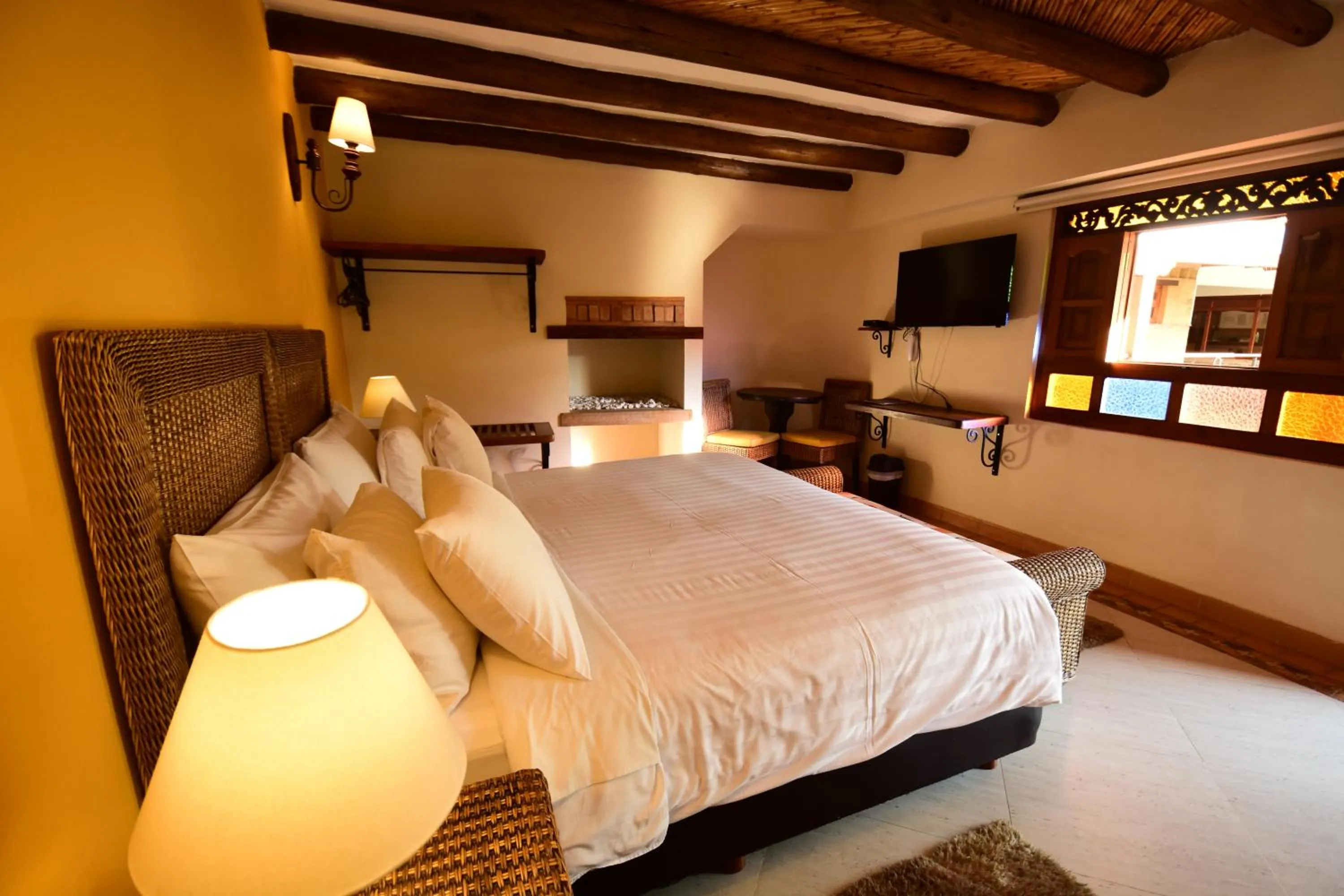 Bed in Hotel Campanario de la Villa