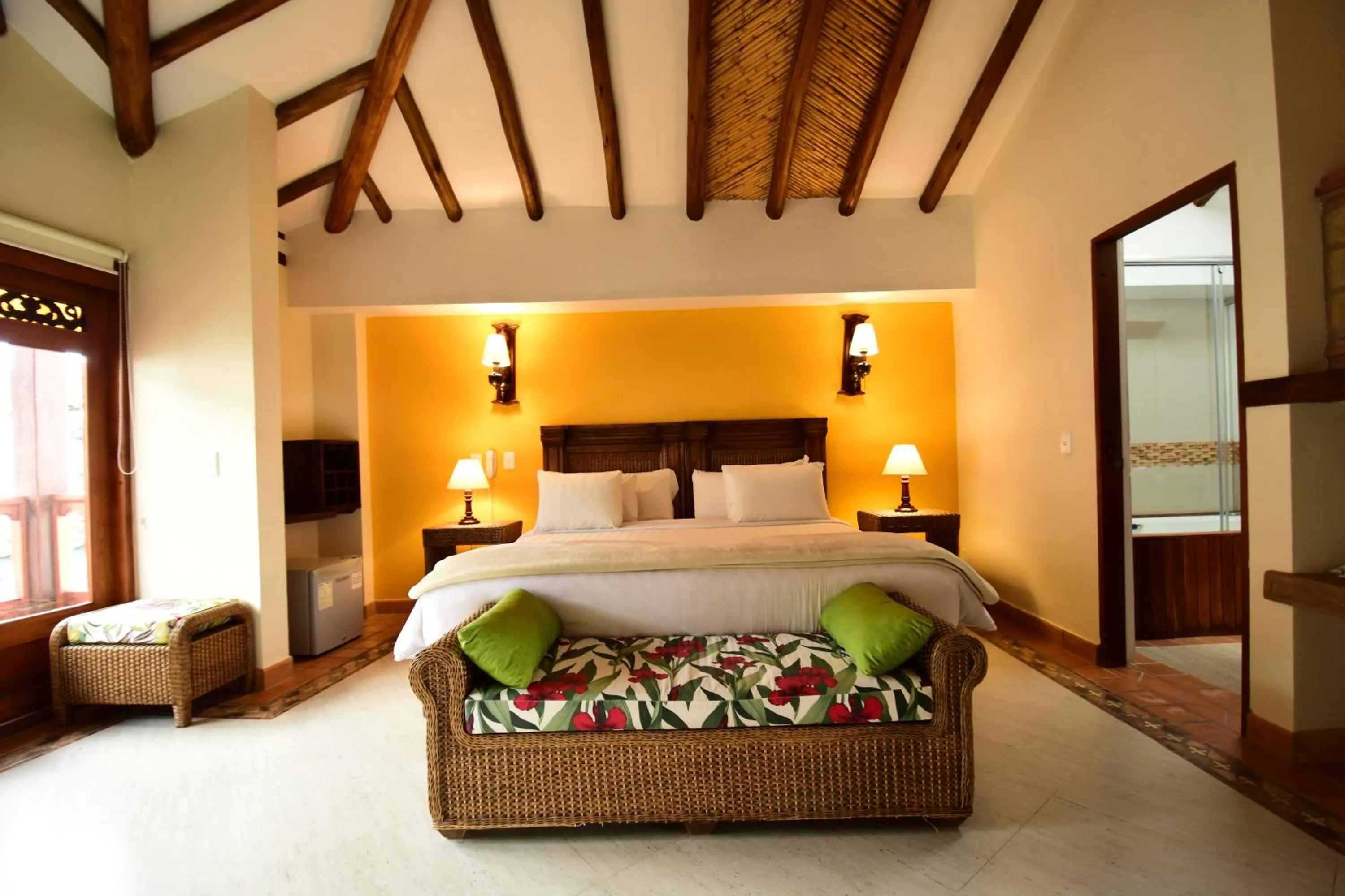 Bed in Hotel Campanario de la Villa