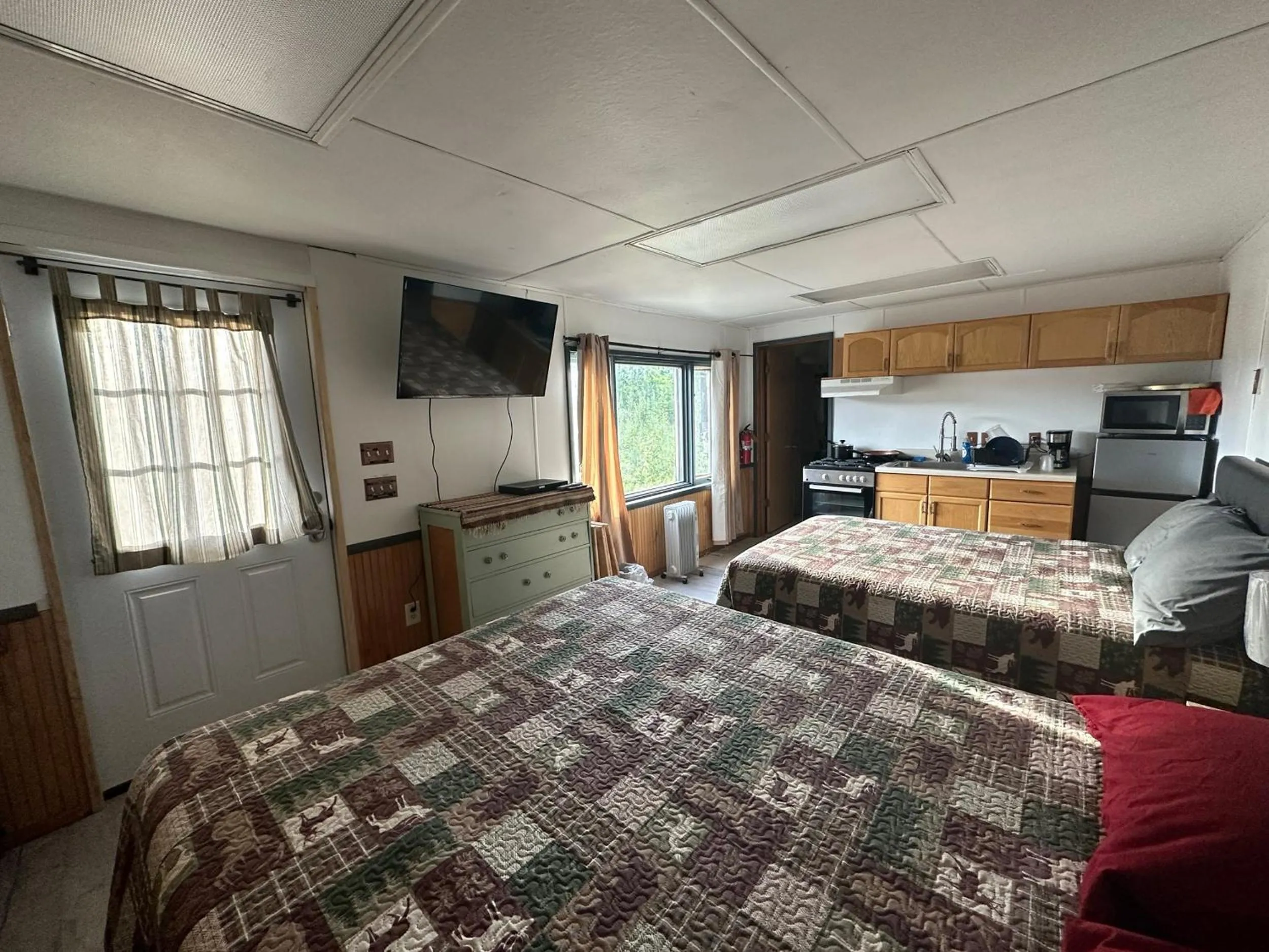 Bed in Uncle Nicolai's Inn B&B