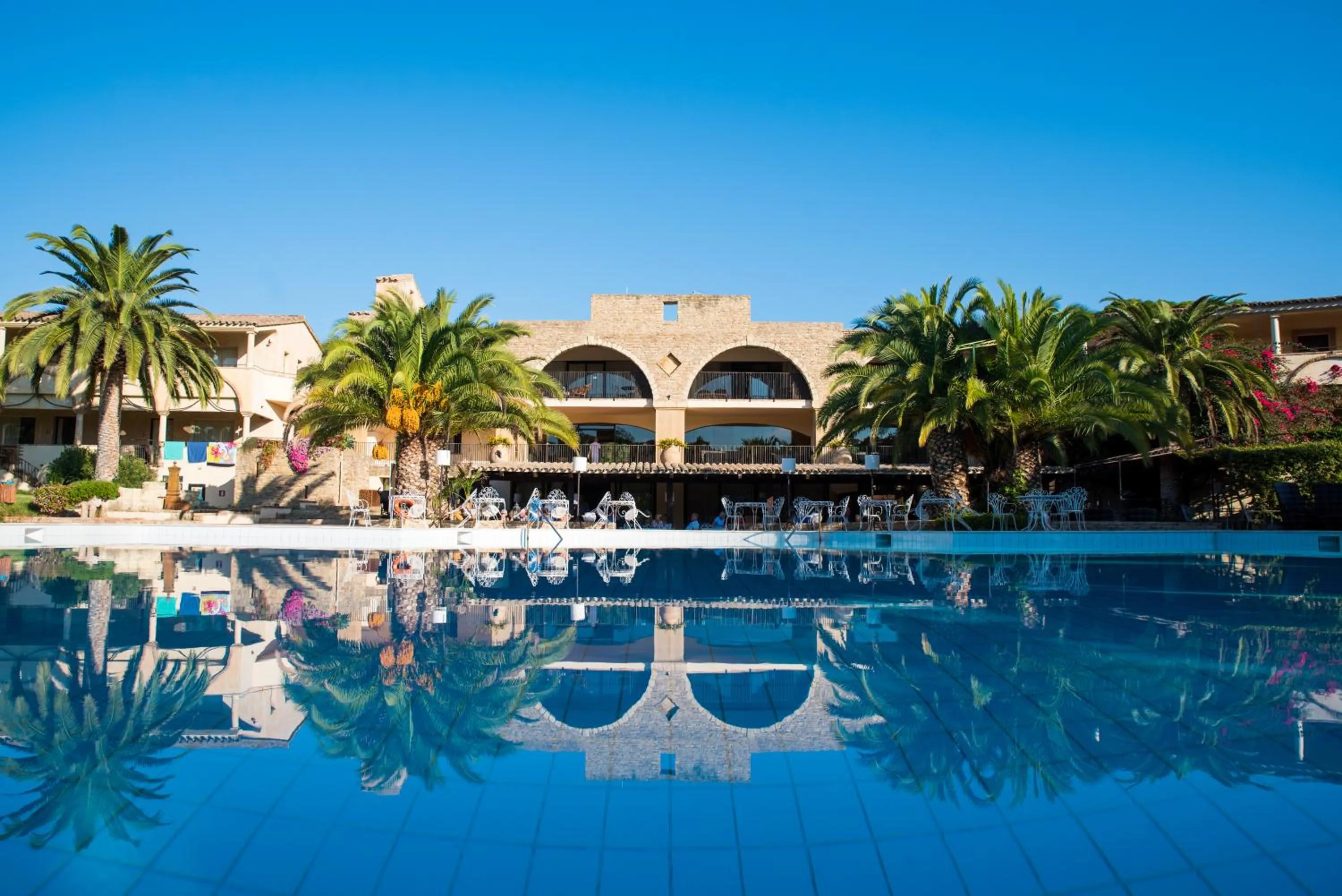 Swimming pool in Hotel Costa dei Fiori
