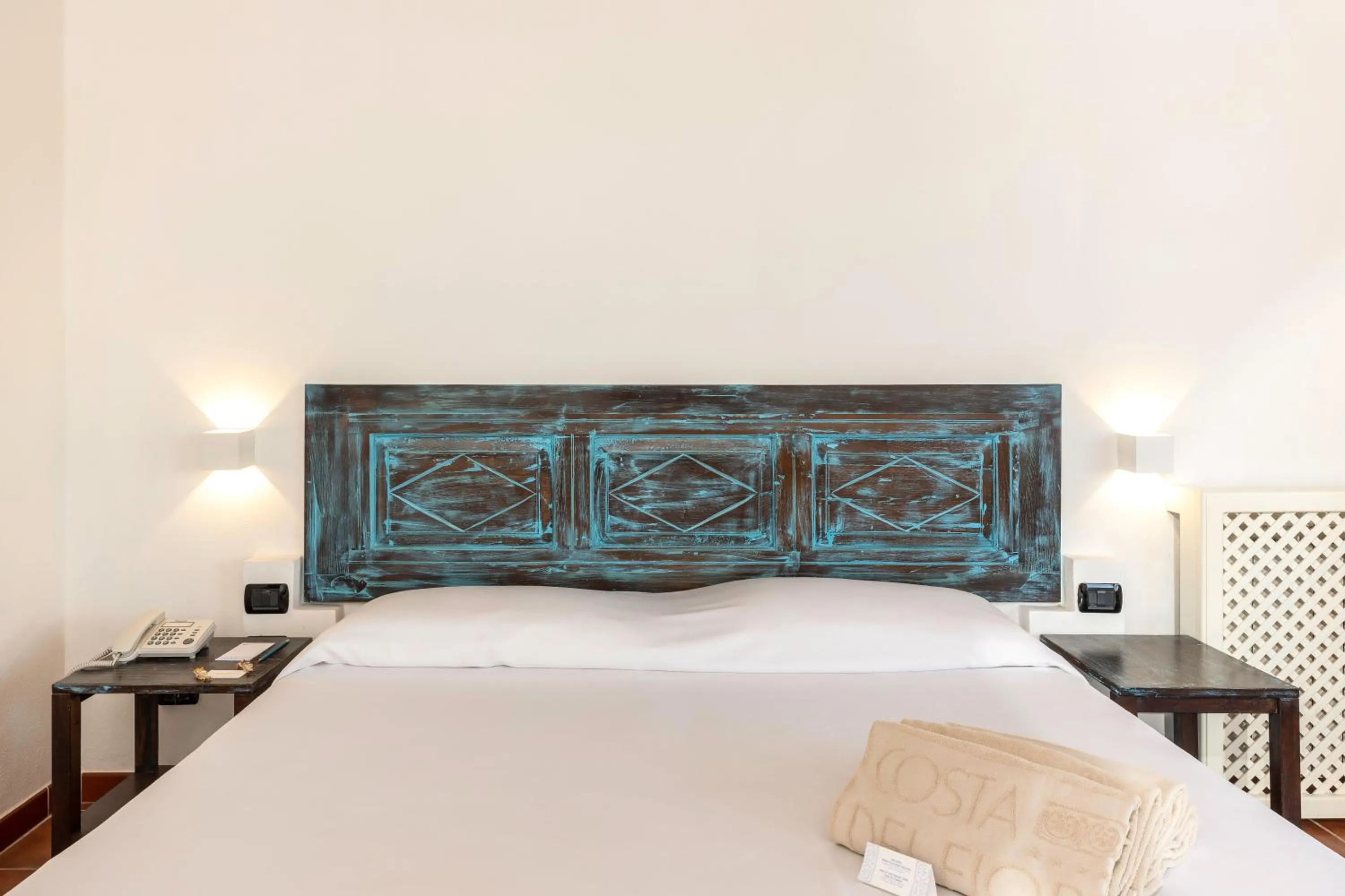 Bedroom, Bed in Hotel Costa dei Fiori