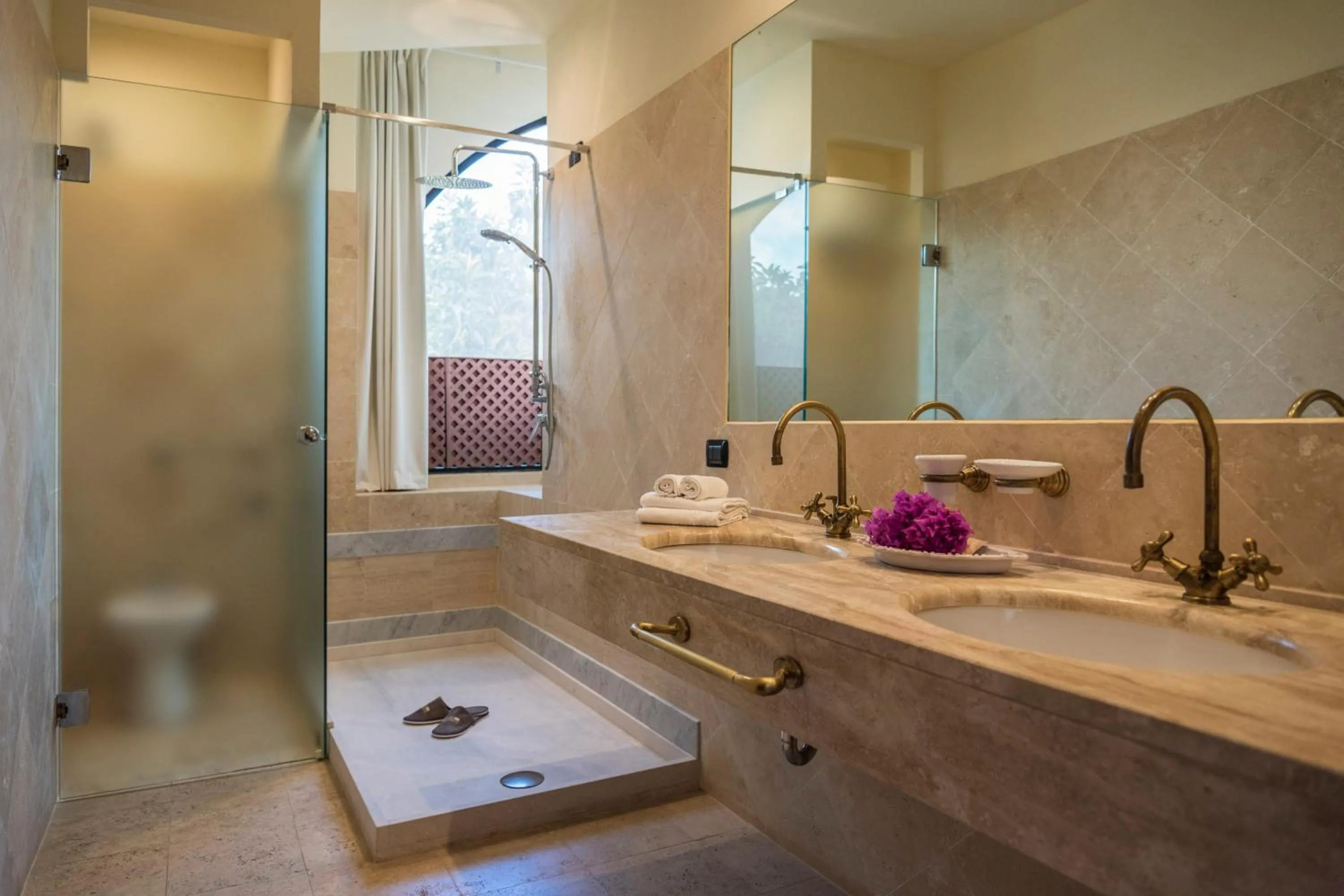 Bathroom in Hotel Costa dei Fiori