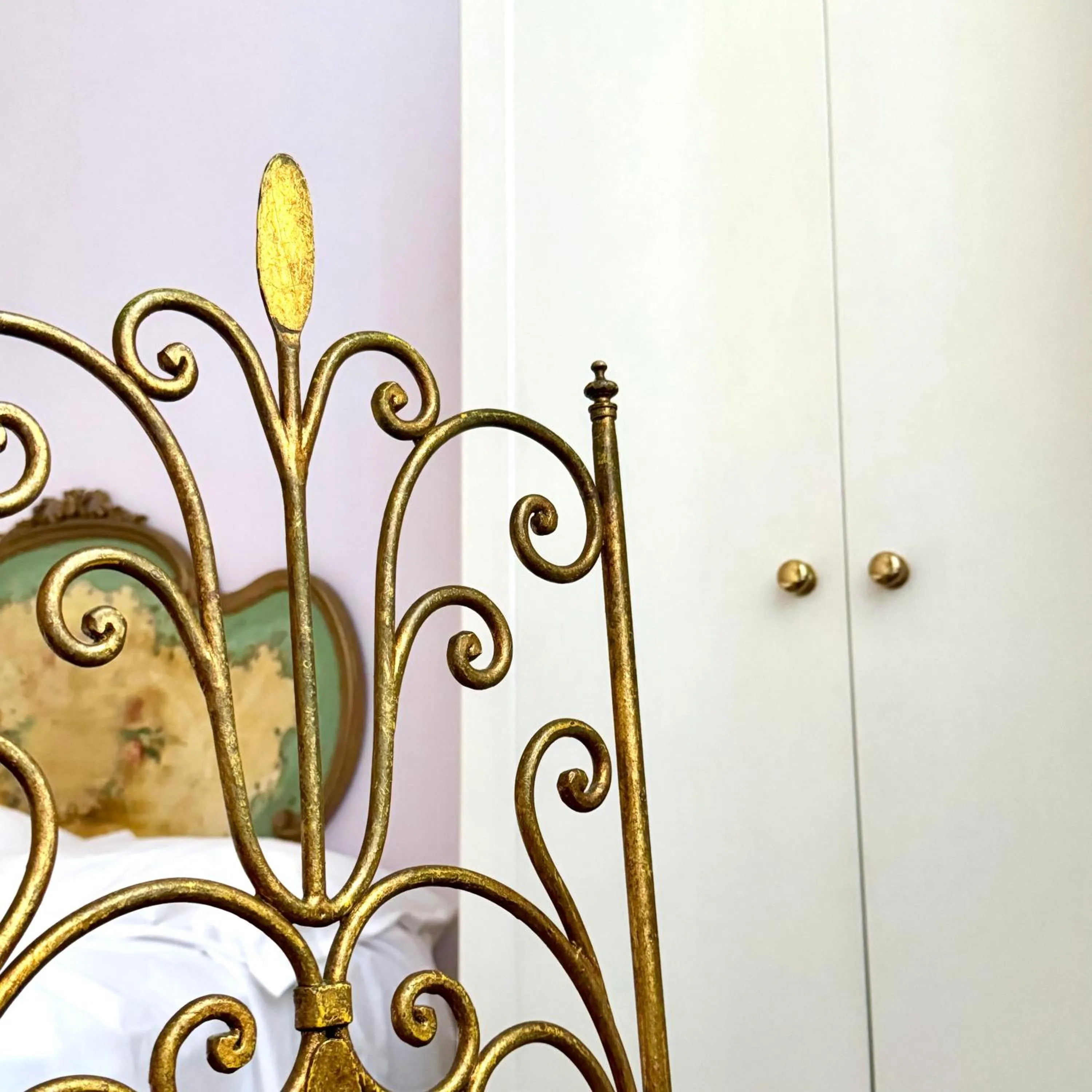 Decorative detail in Hotel Cestelli